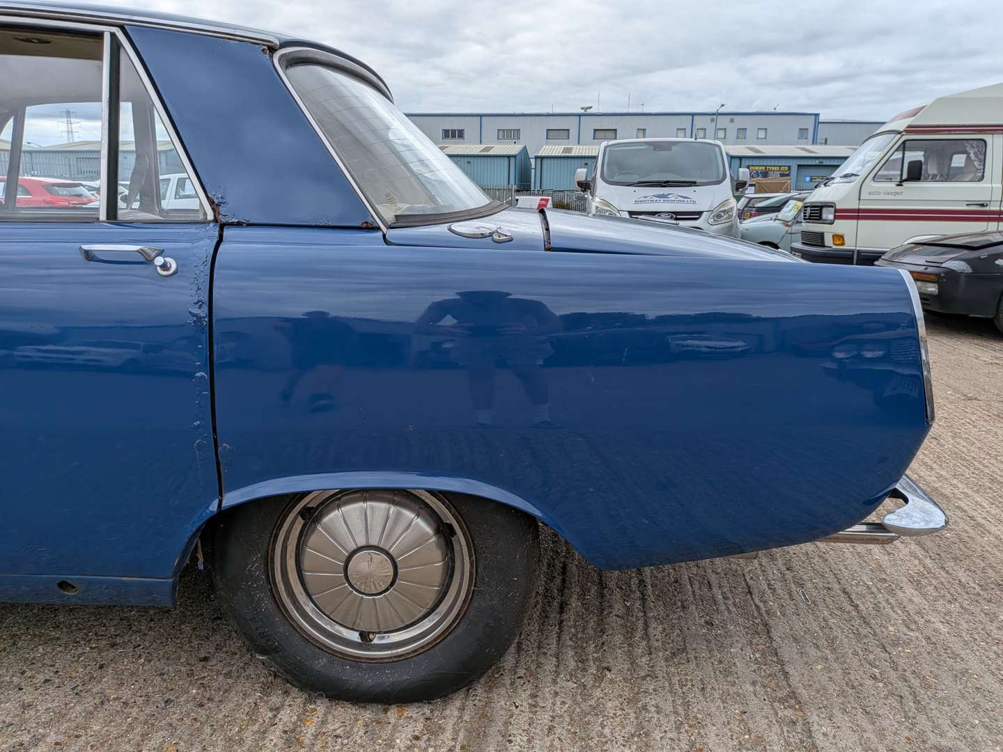 <p>1969 ROVER 2000 TC</p>