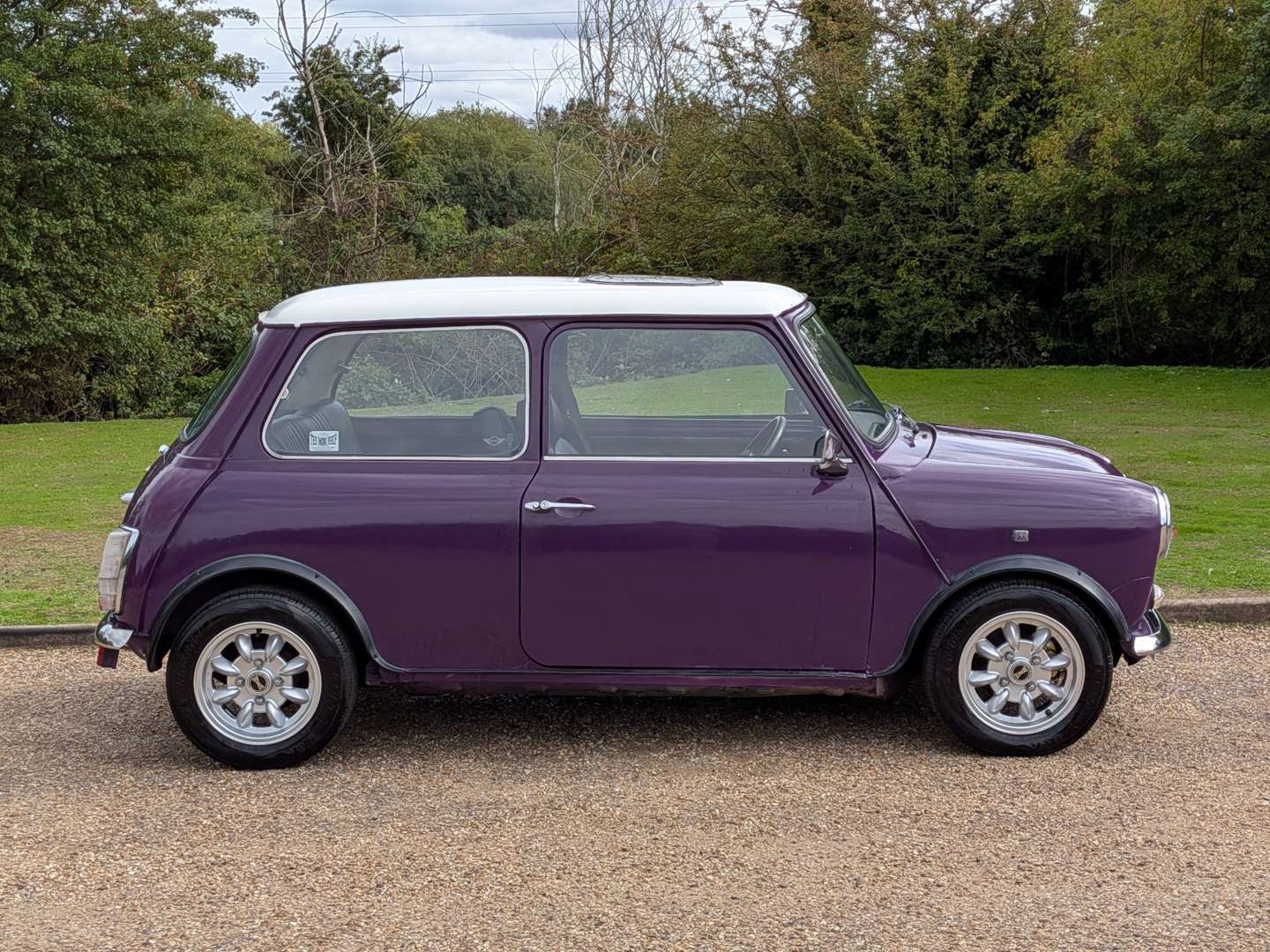 <p>1986 AUSTIN MINI MAYFAIR</p>