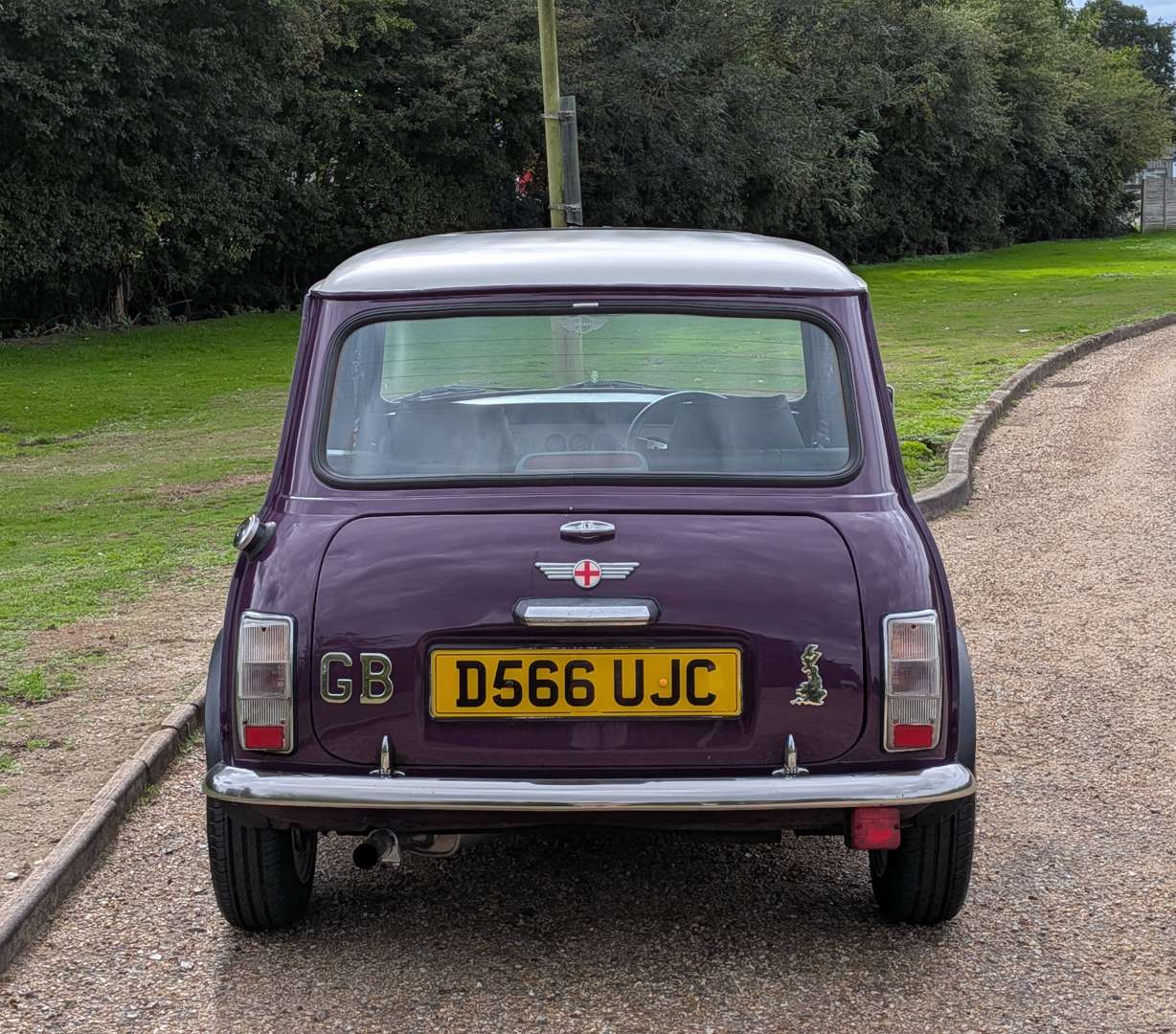 <p>1986 AUSTIN MINI MAYFAIR</p>