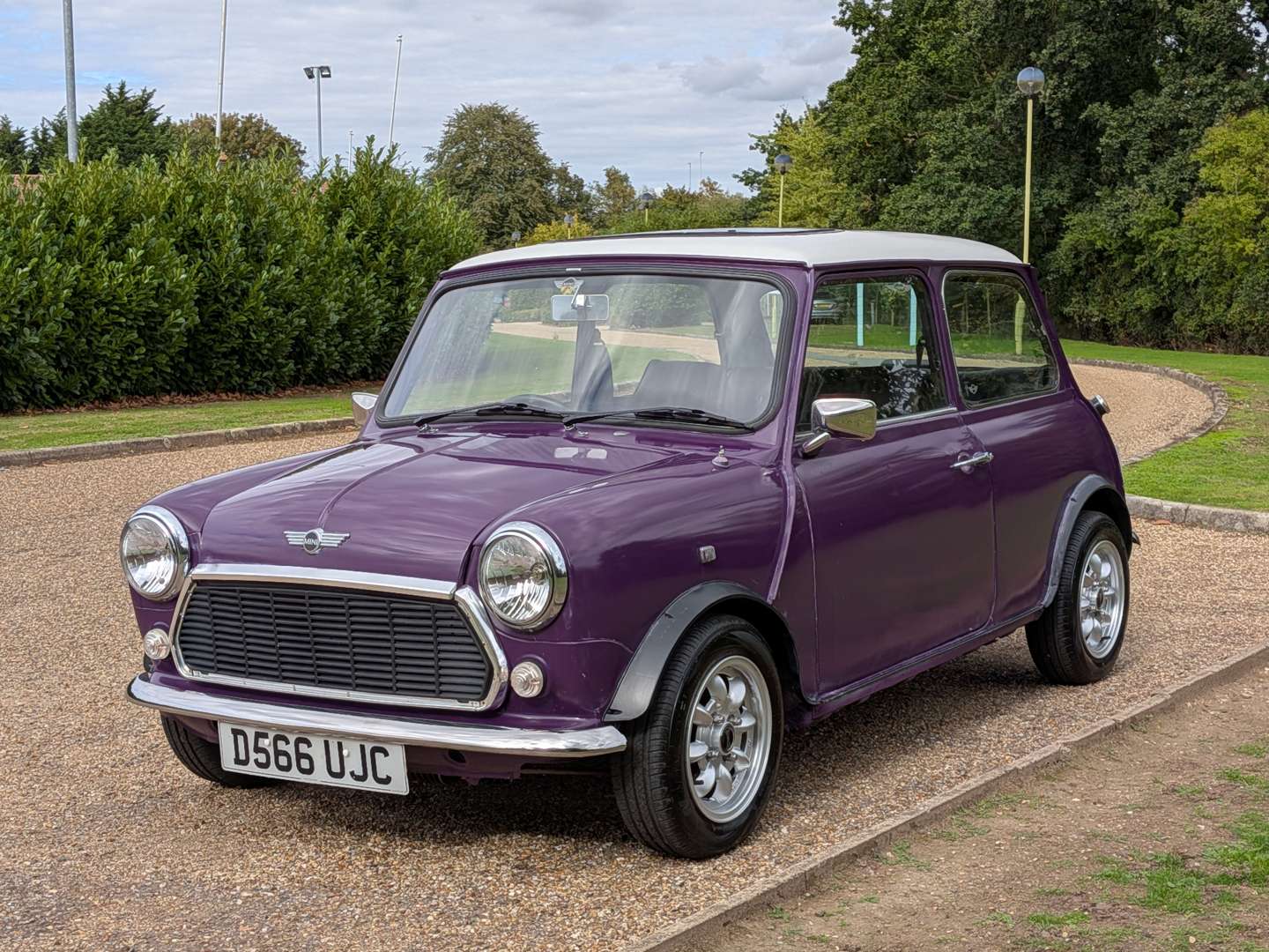 <p>1986 AUSTIN MINI MAYFAIR</p>