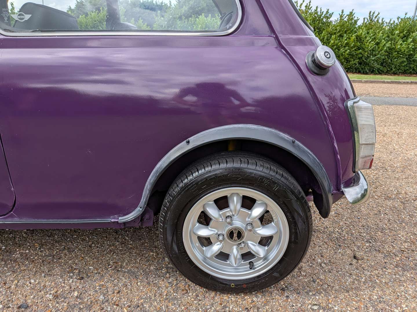 <p>1986 AUSTIN MINI MAYFAIR</p>