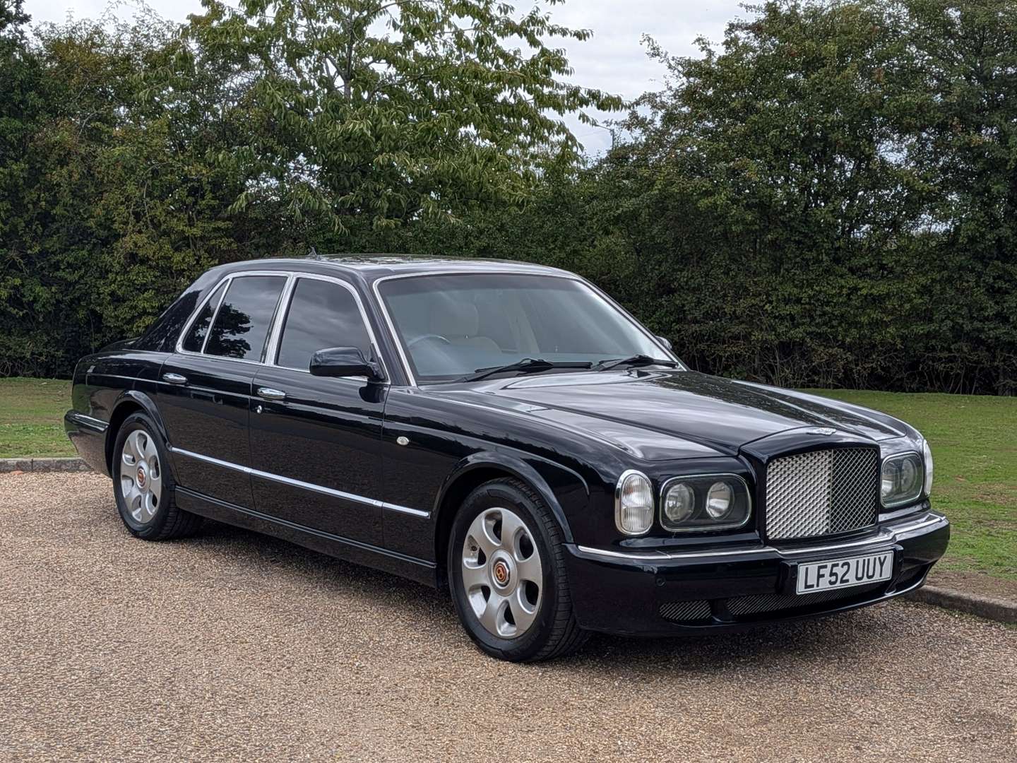 <p>2002 BENTLEY ARNAGE R</p>