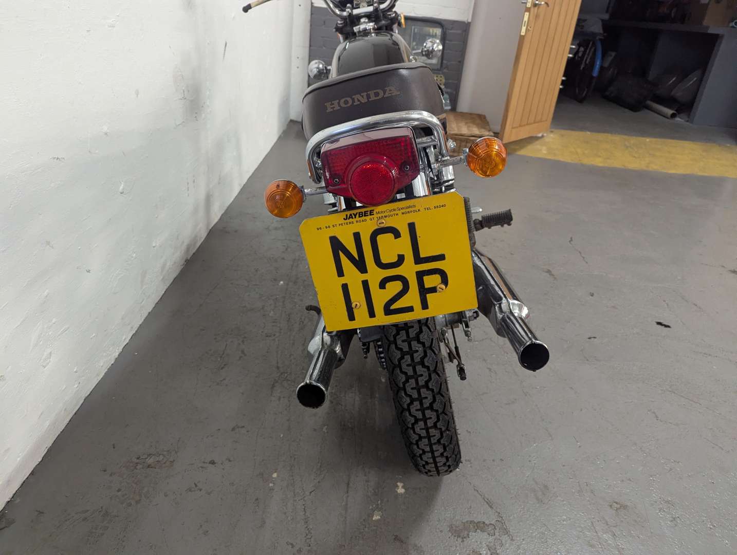 <p>1976 HONDA CB500T</p>