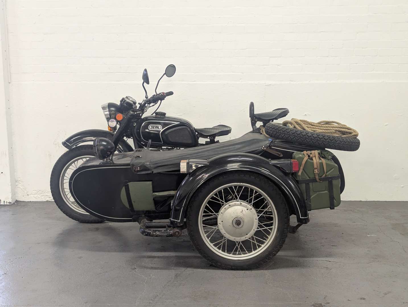 <p>1988 NEVAL 650 COMBINATION</p>