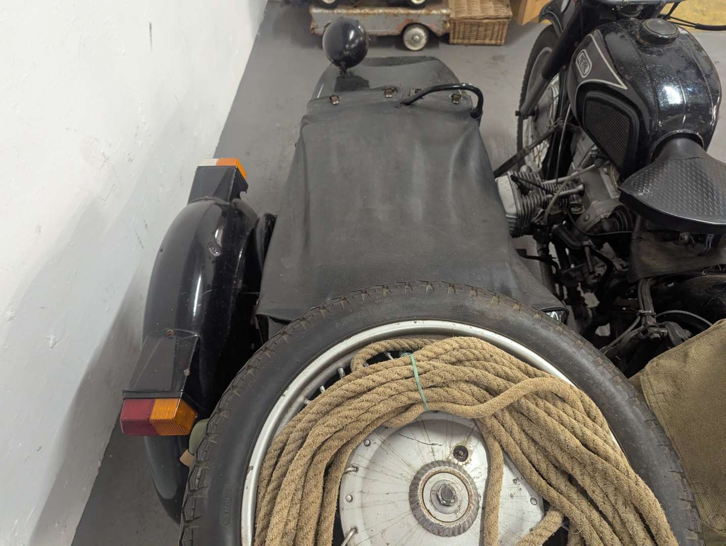 <p>1988 NEVAL 650 COMBINATION</p>