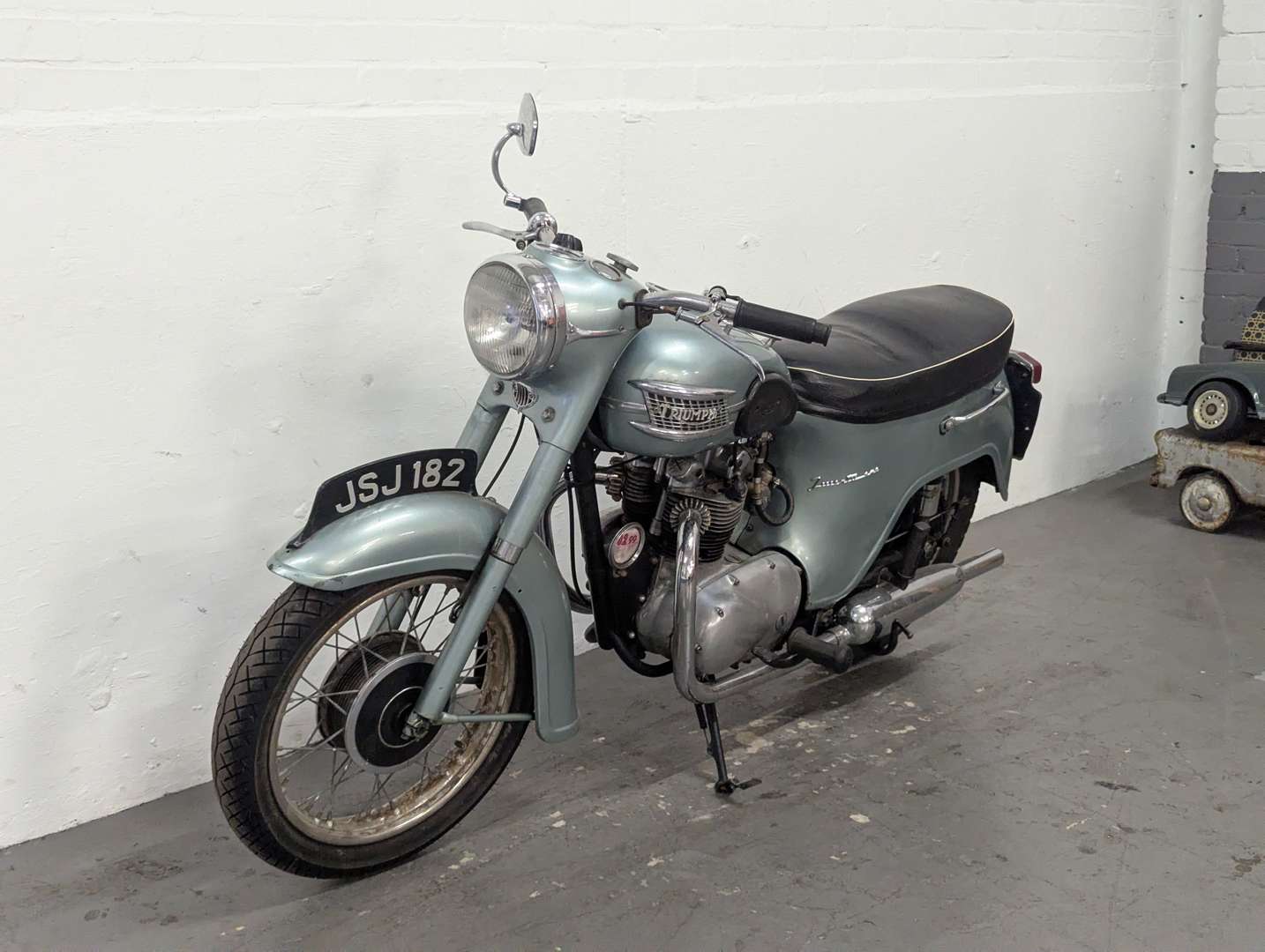 <p>1959 TRIUMPH 3TA</p>