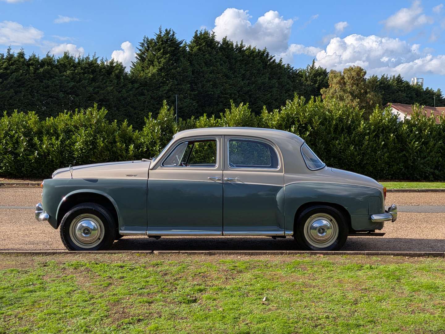 <p>1963 ROVER 95</p>