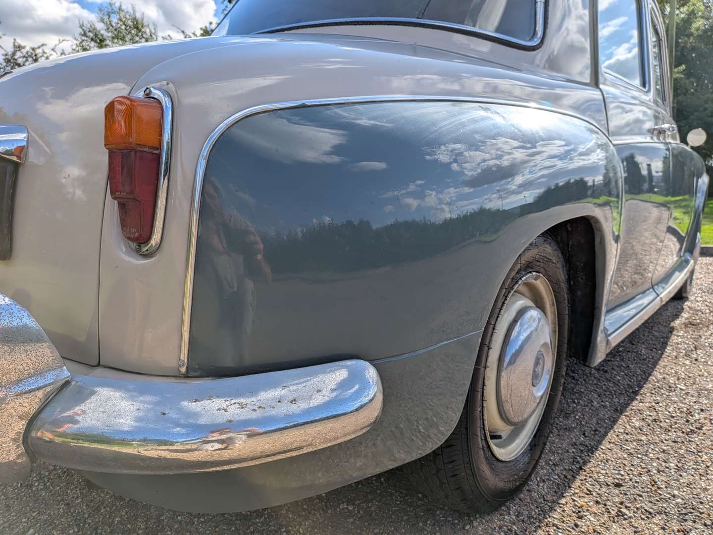 <p>1963 ROVER 95</p>