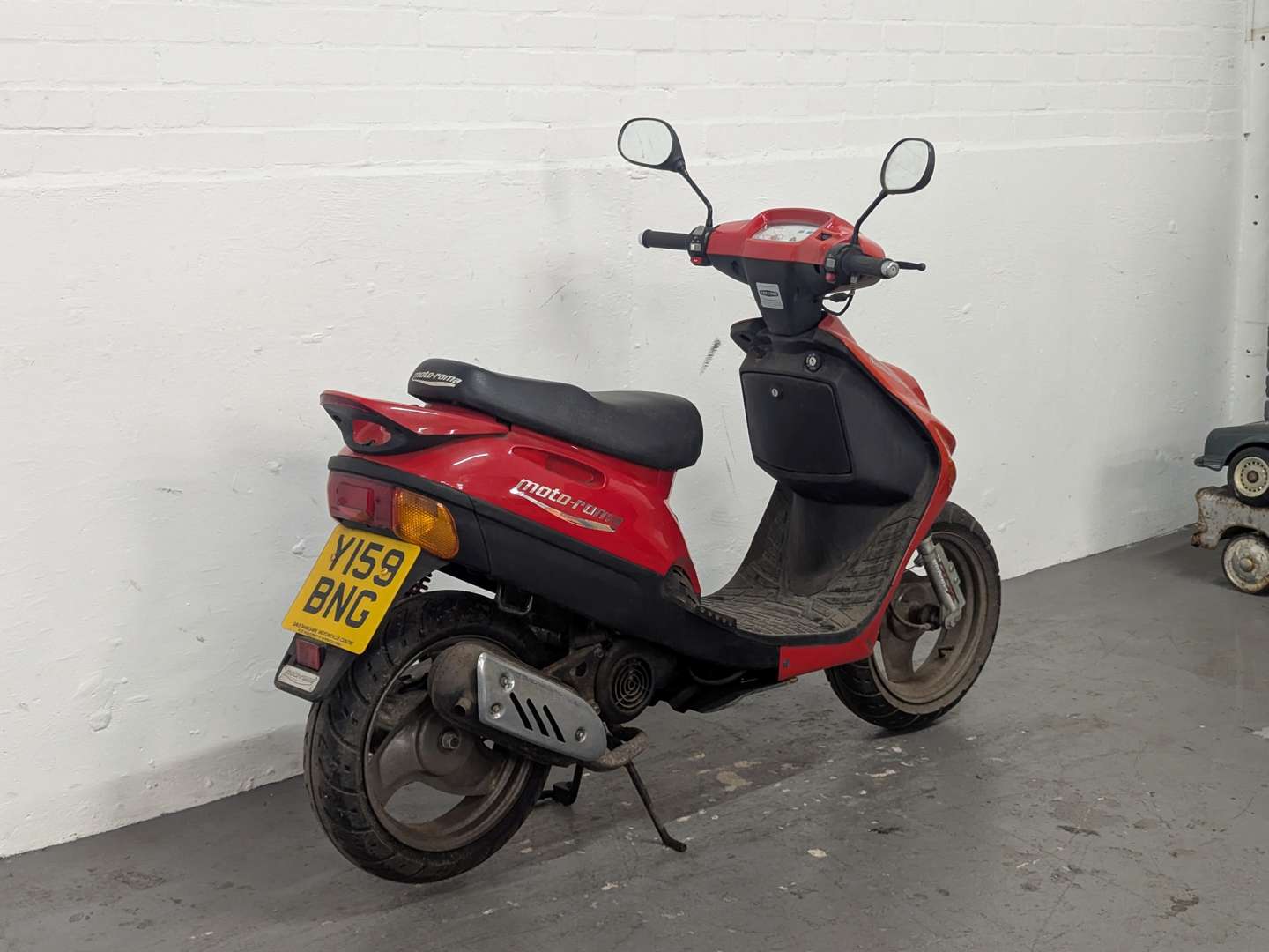 <p>2001 MOTO ROMA ROAD RUNNER 100</p>