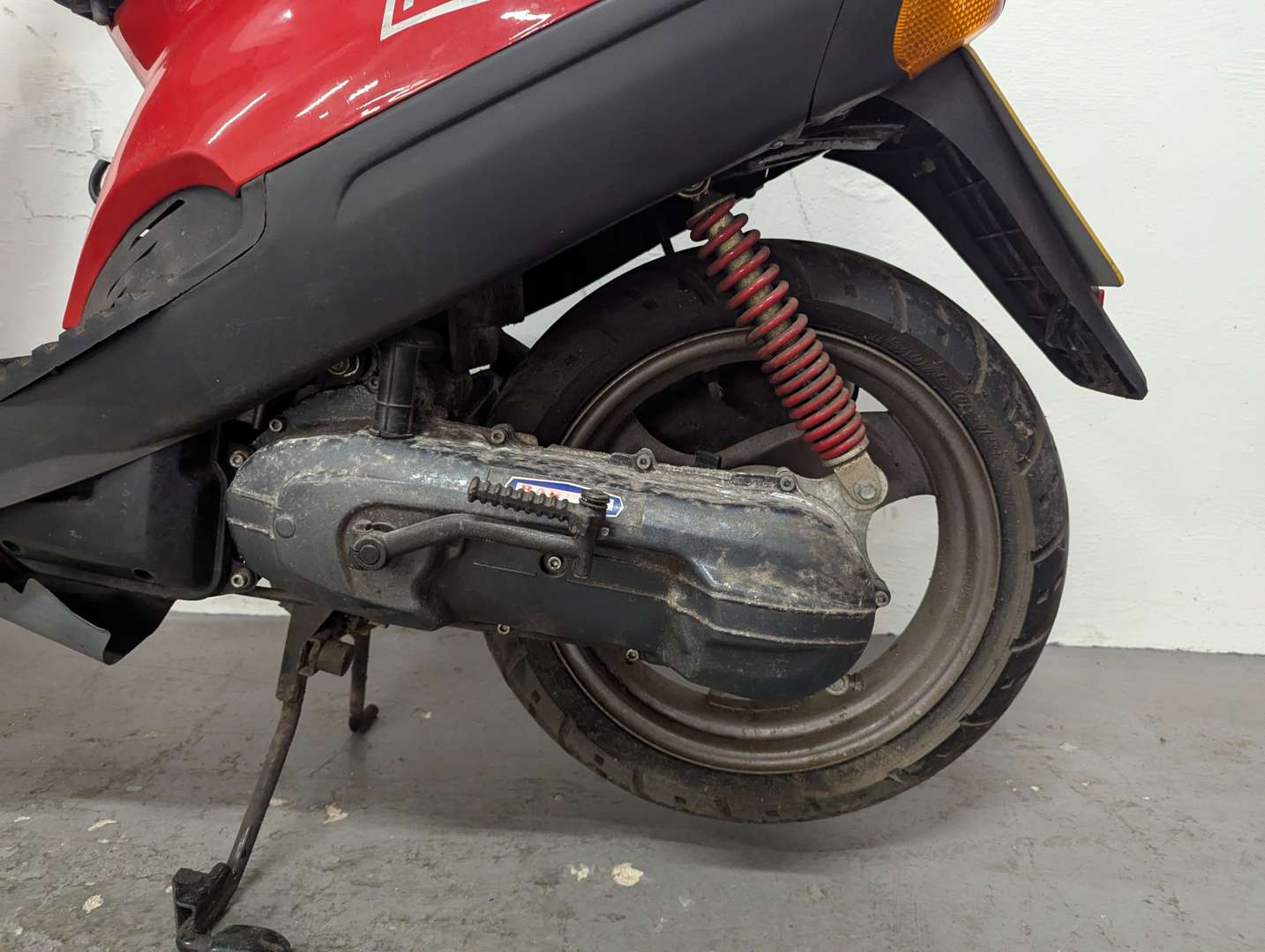 <p>2001 MOTO ROMA ROAD RUNNER 100</p>