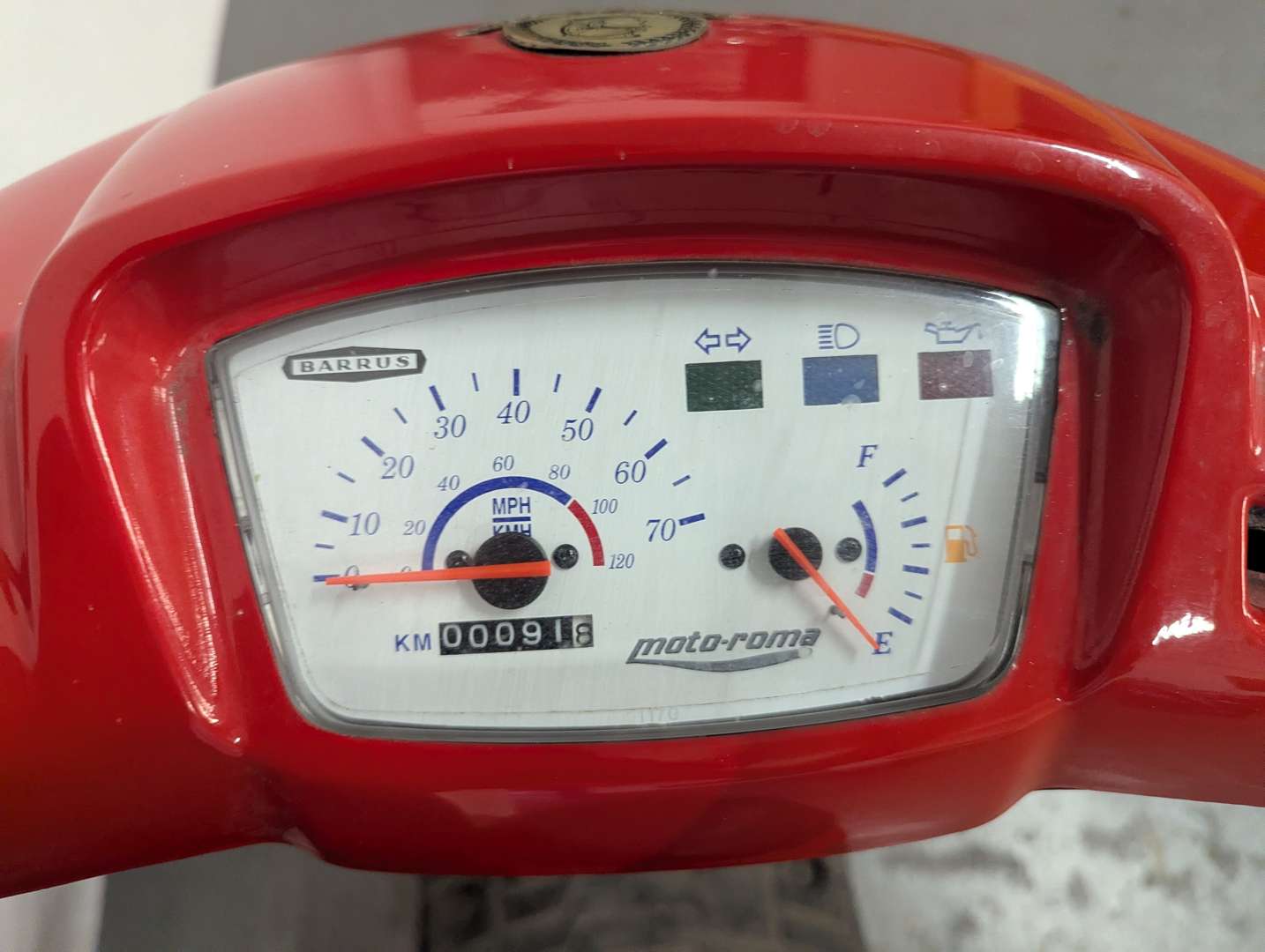<p>2001 MOTO ROMA ROAD RUNNER 100</p>