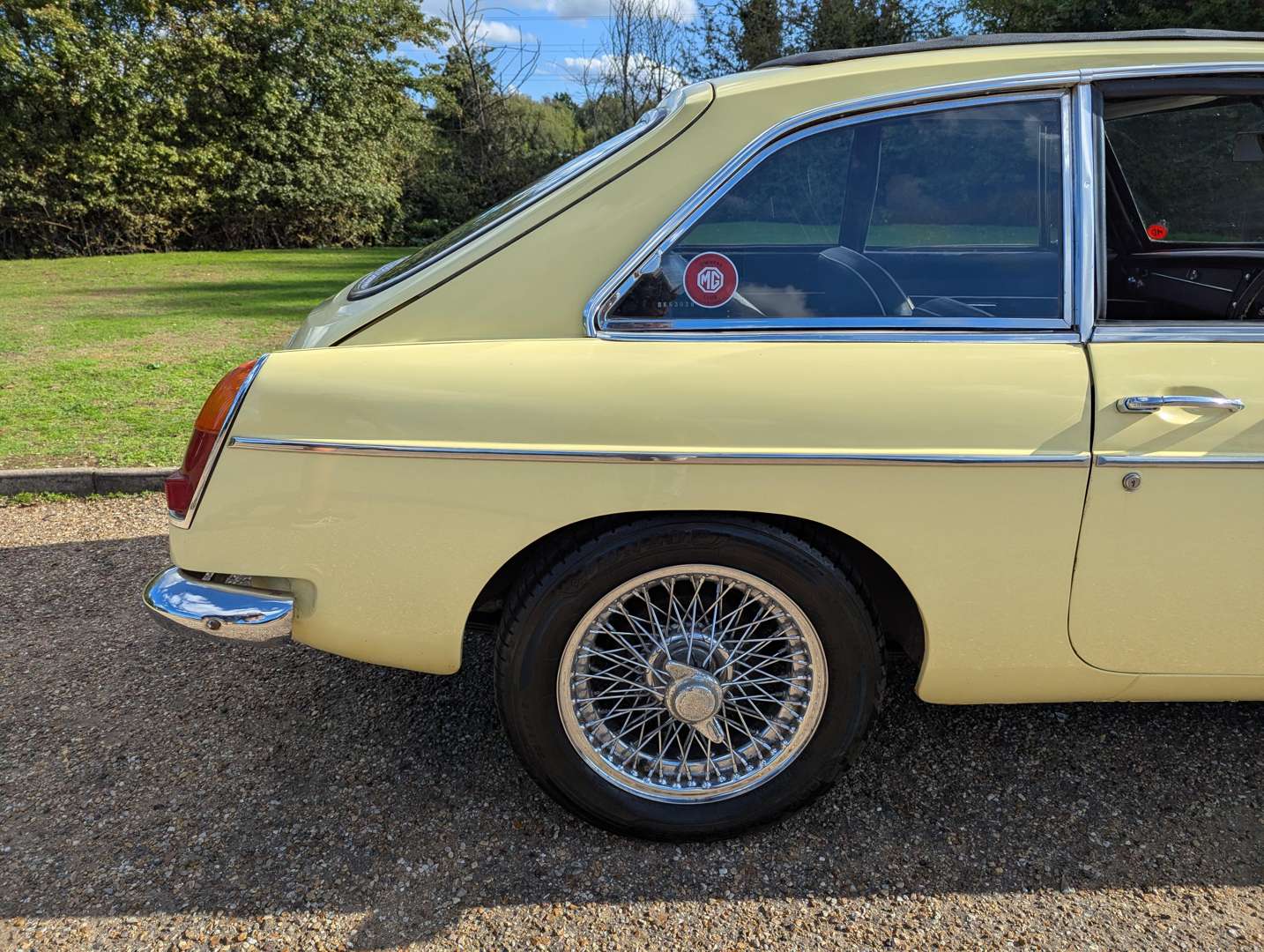 <p>1969 MG C GT</p>