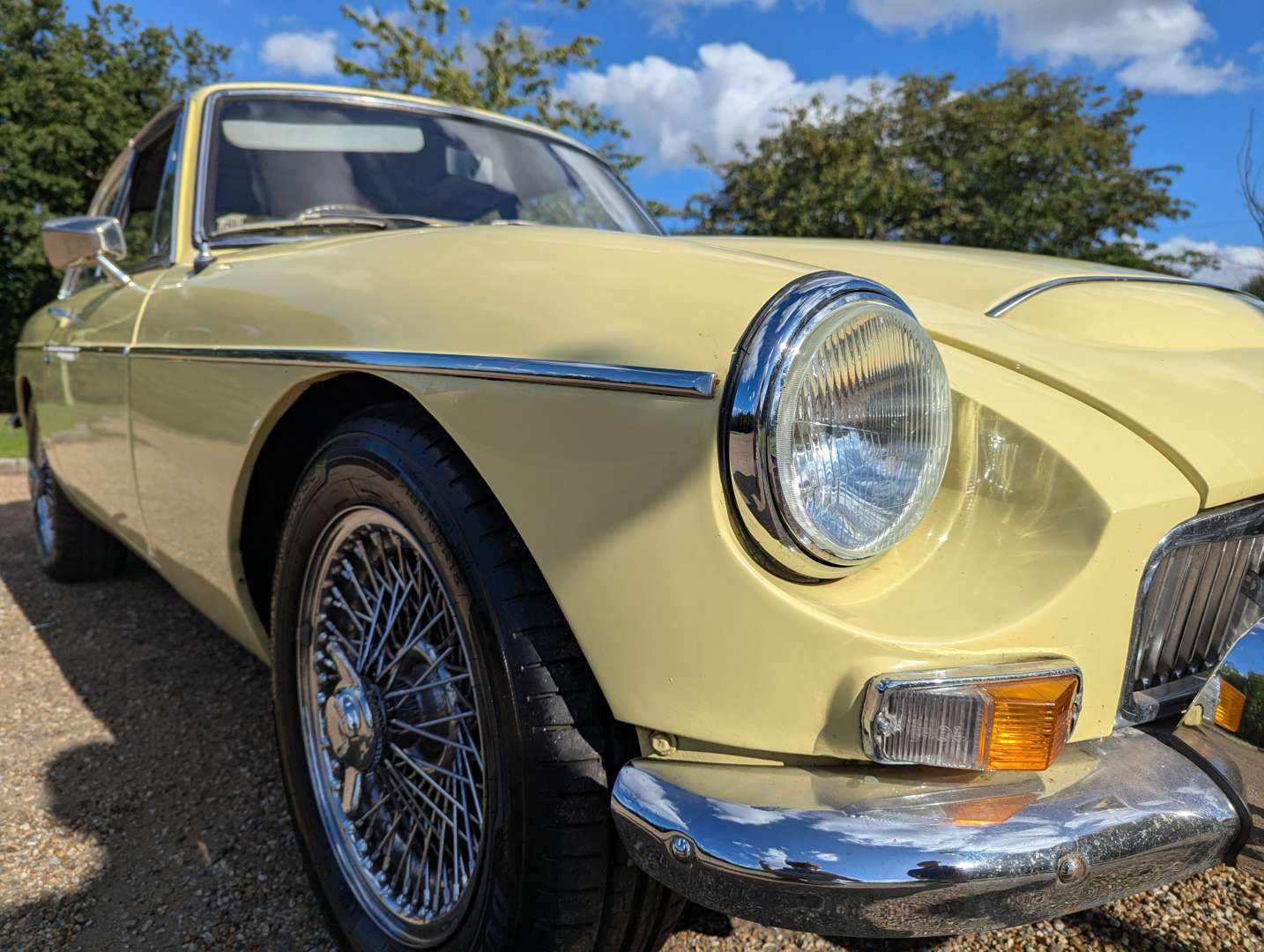 <p>1969 MG C GT</p>