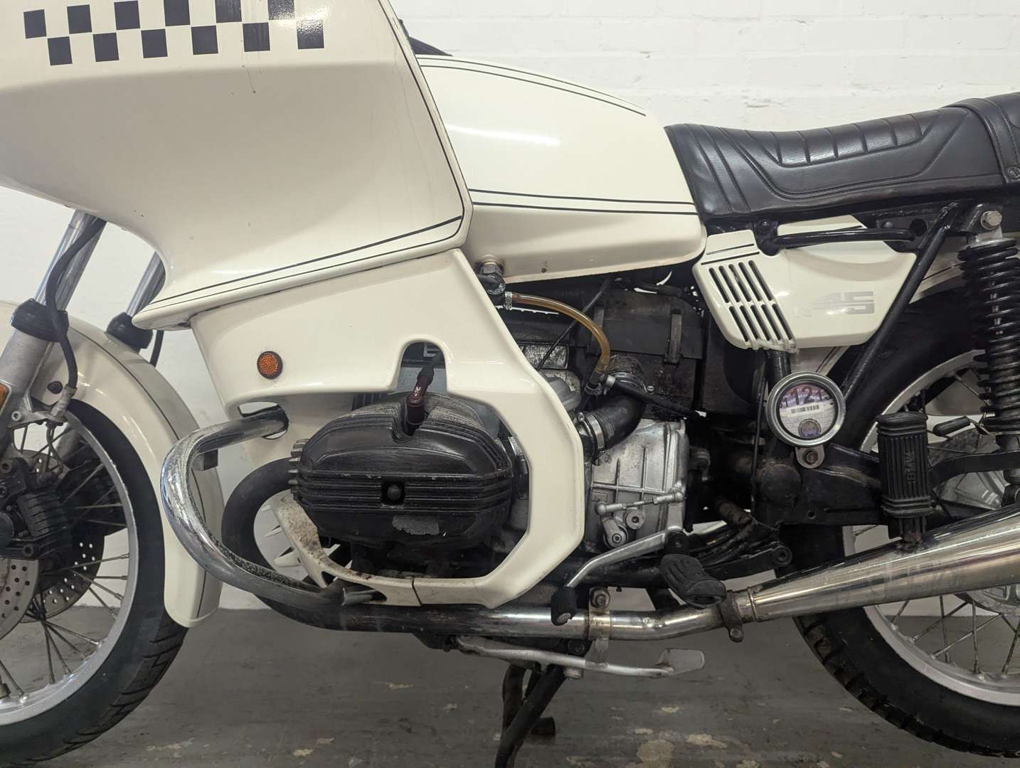 <p>1985 BMW R45TIC</p>
