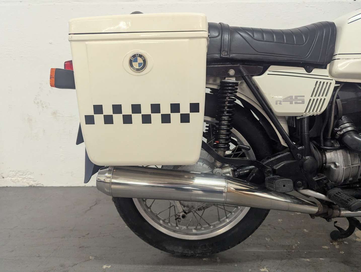 <p>1985 BMW R45TIC</p>