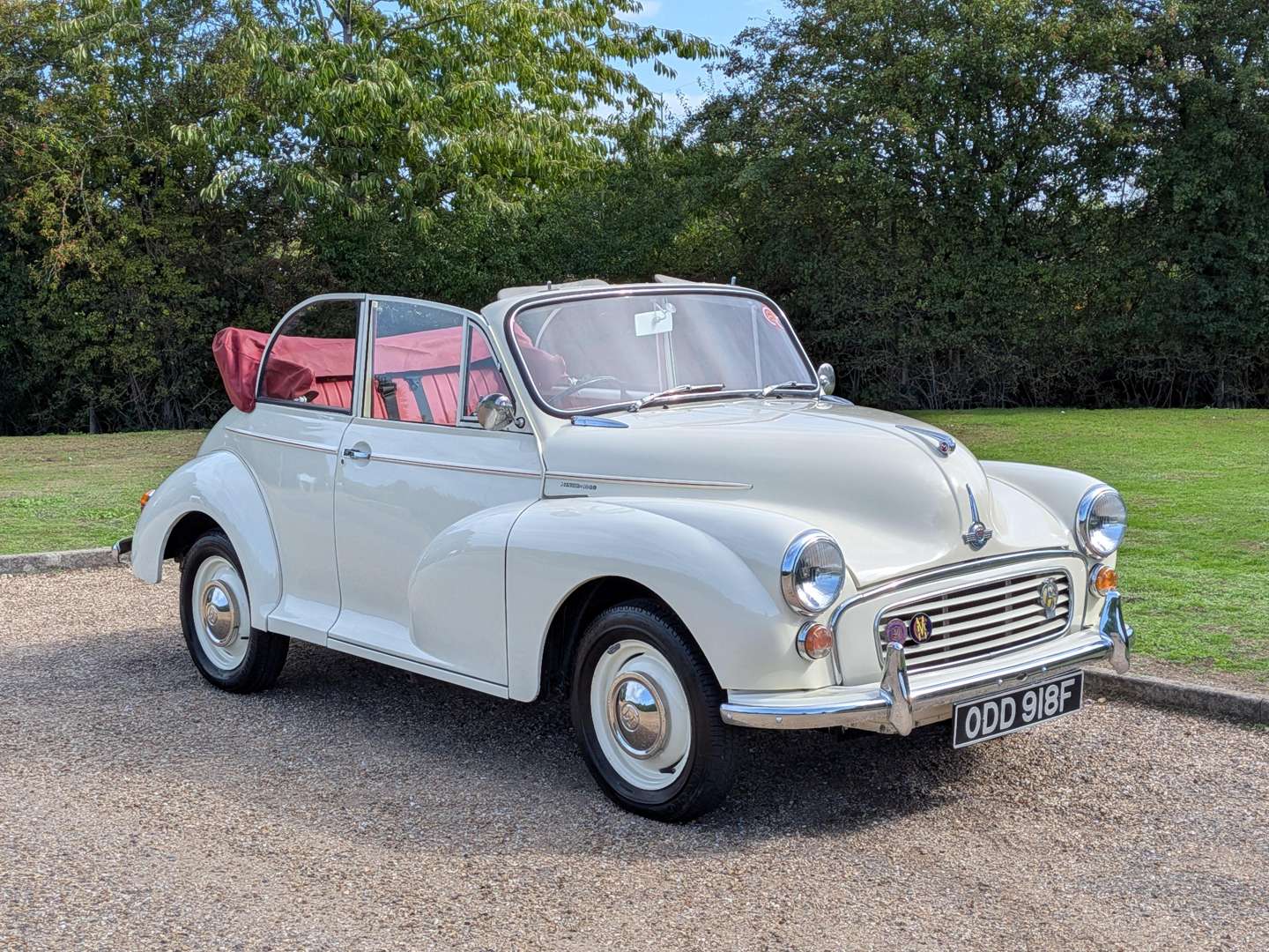 <p>1968 MORRIS MINOR 1000</p>