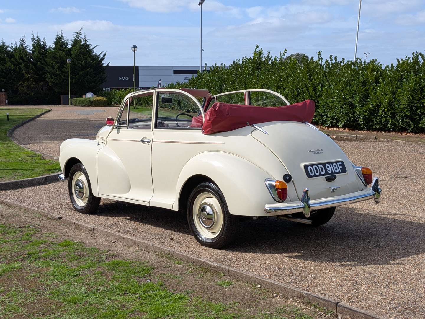<p>1968 MORRIS MINOR 1000</p>