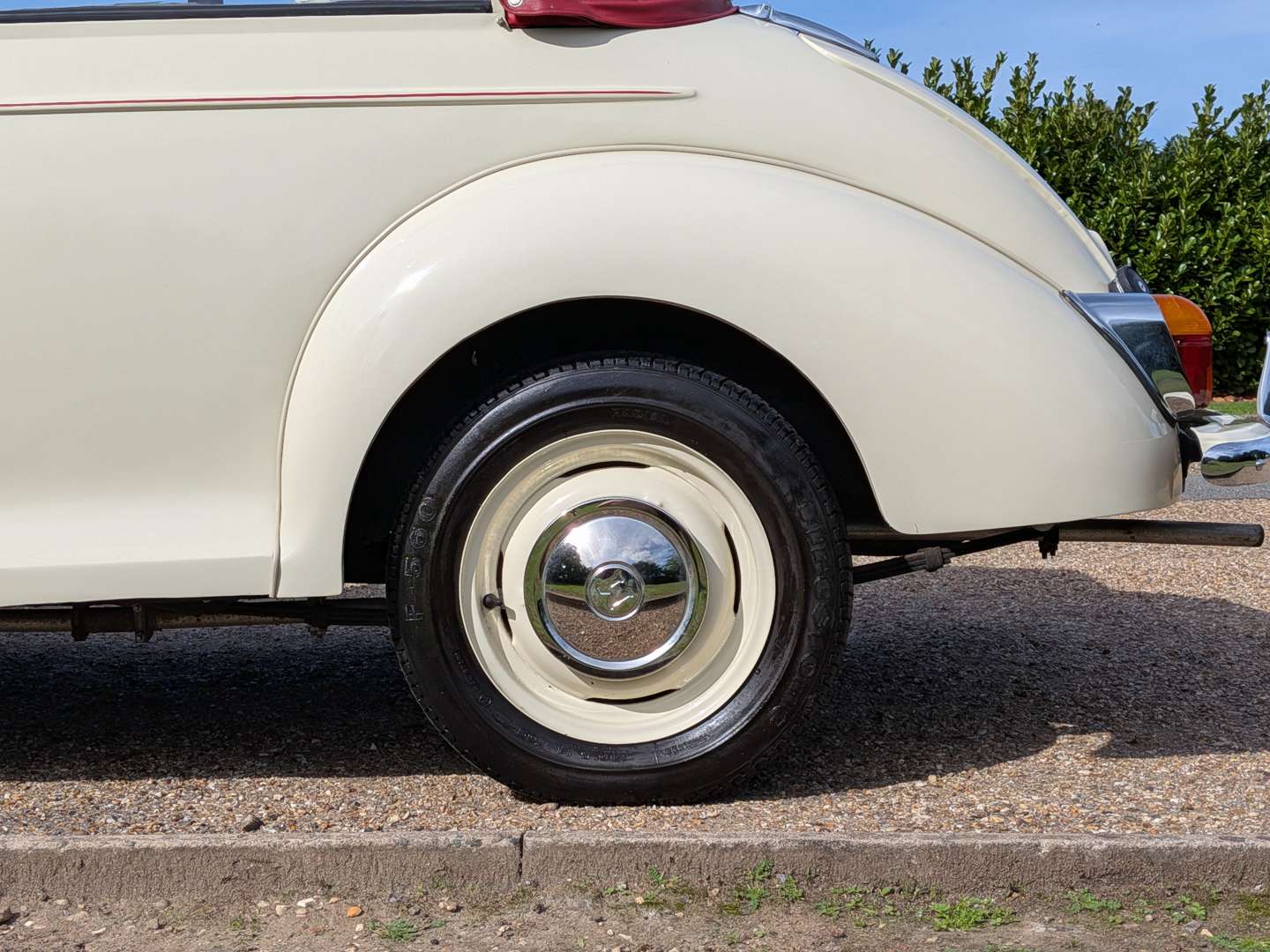 <p>1968 MORRIS MINOR 1000</p>