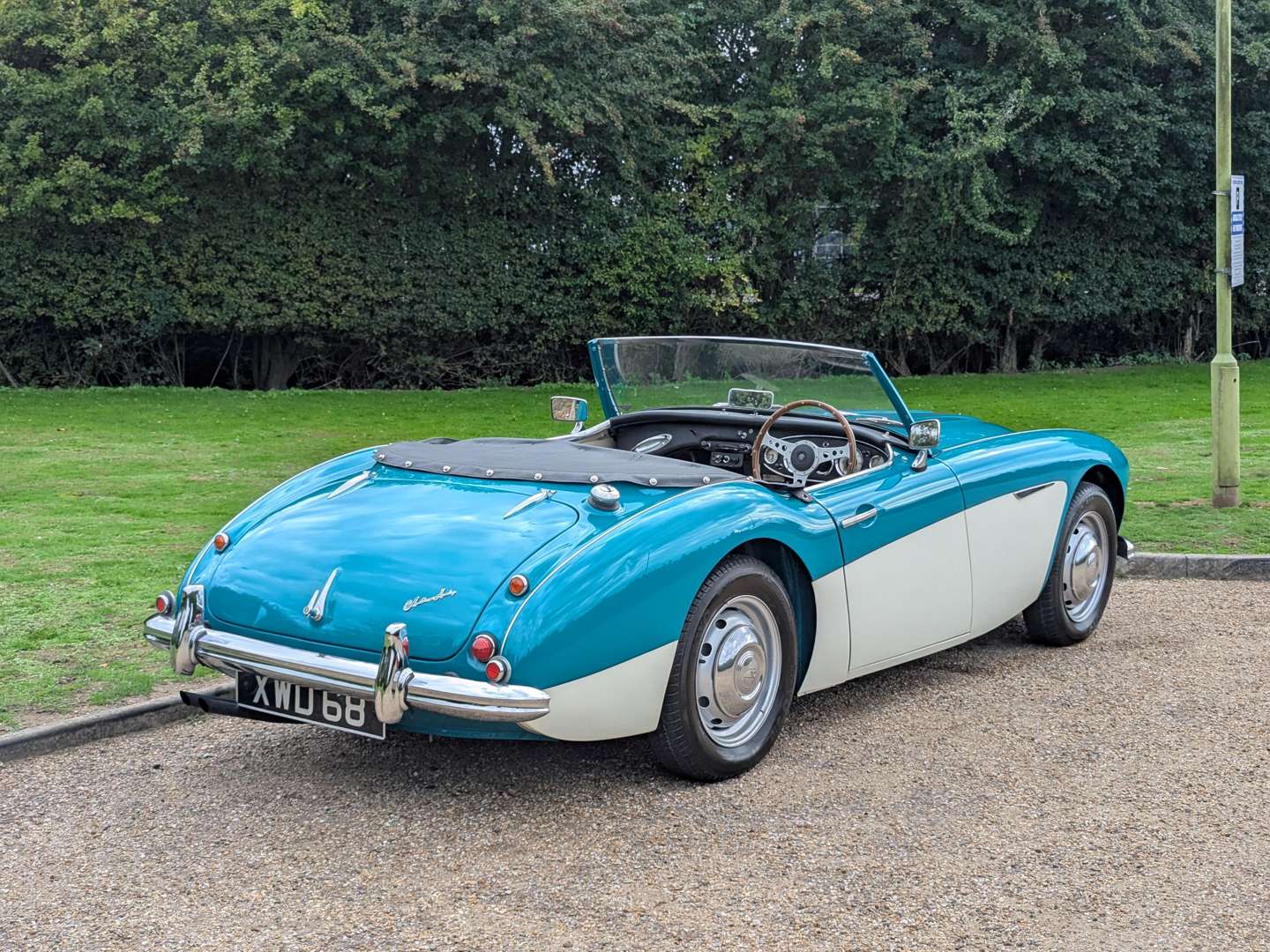 <p>1958 AUSTIN HEALEY 100/6 BN4</p>