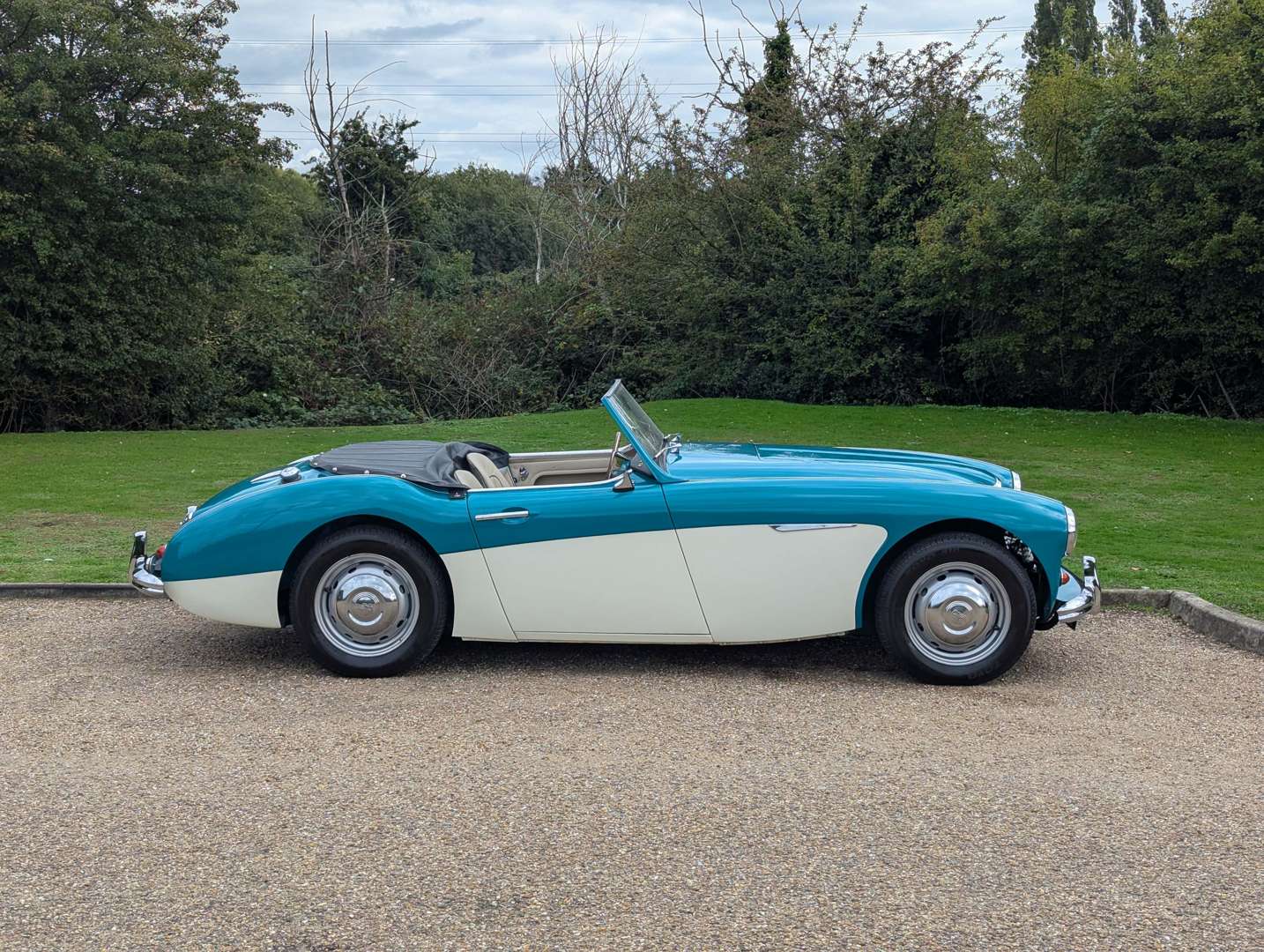 <p>1958 AUSTIN HEALEY 100/6 BN4</p>