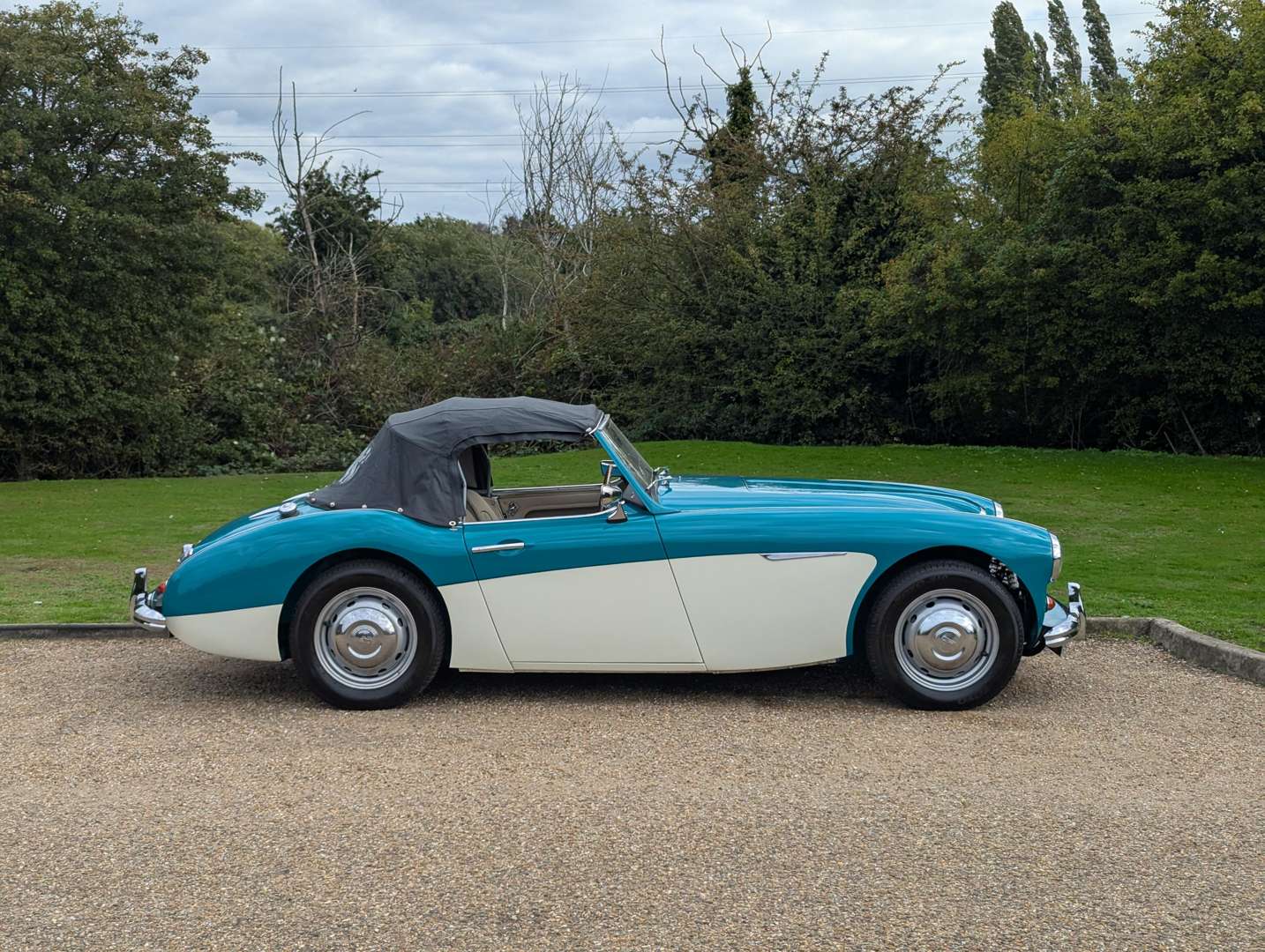 <p>1958 AUSTIN HEALEY 100/6 BN4</p>