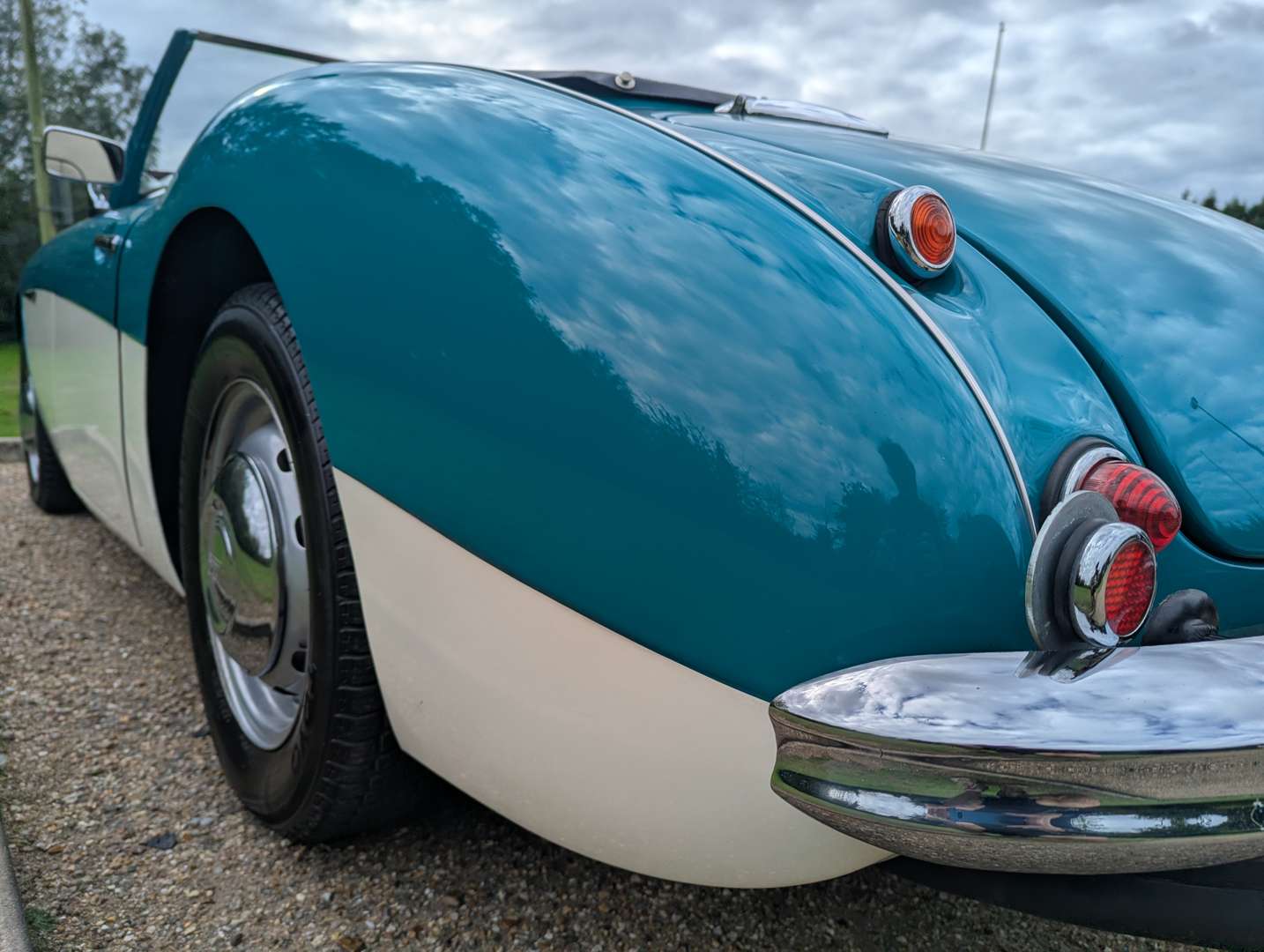<p>1958 AUSTIN HEALEY 100/6 BN4</p>