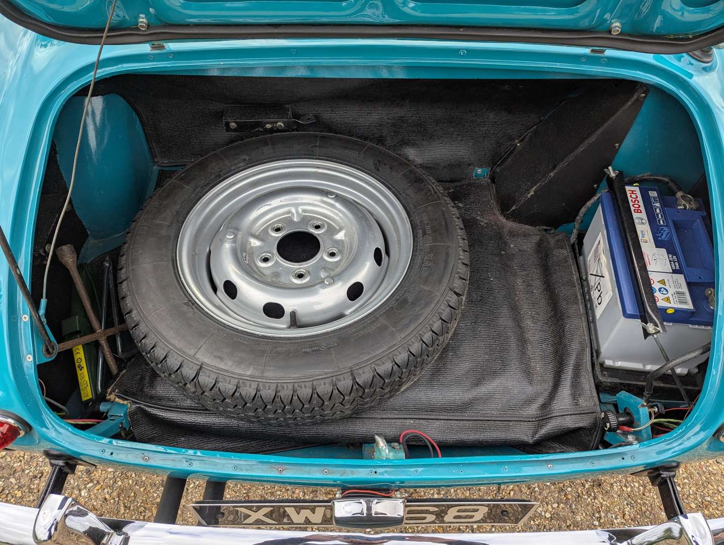 <p>1958 AUSTIN HEALEY 100/6 BN4</p>