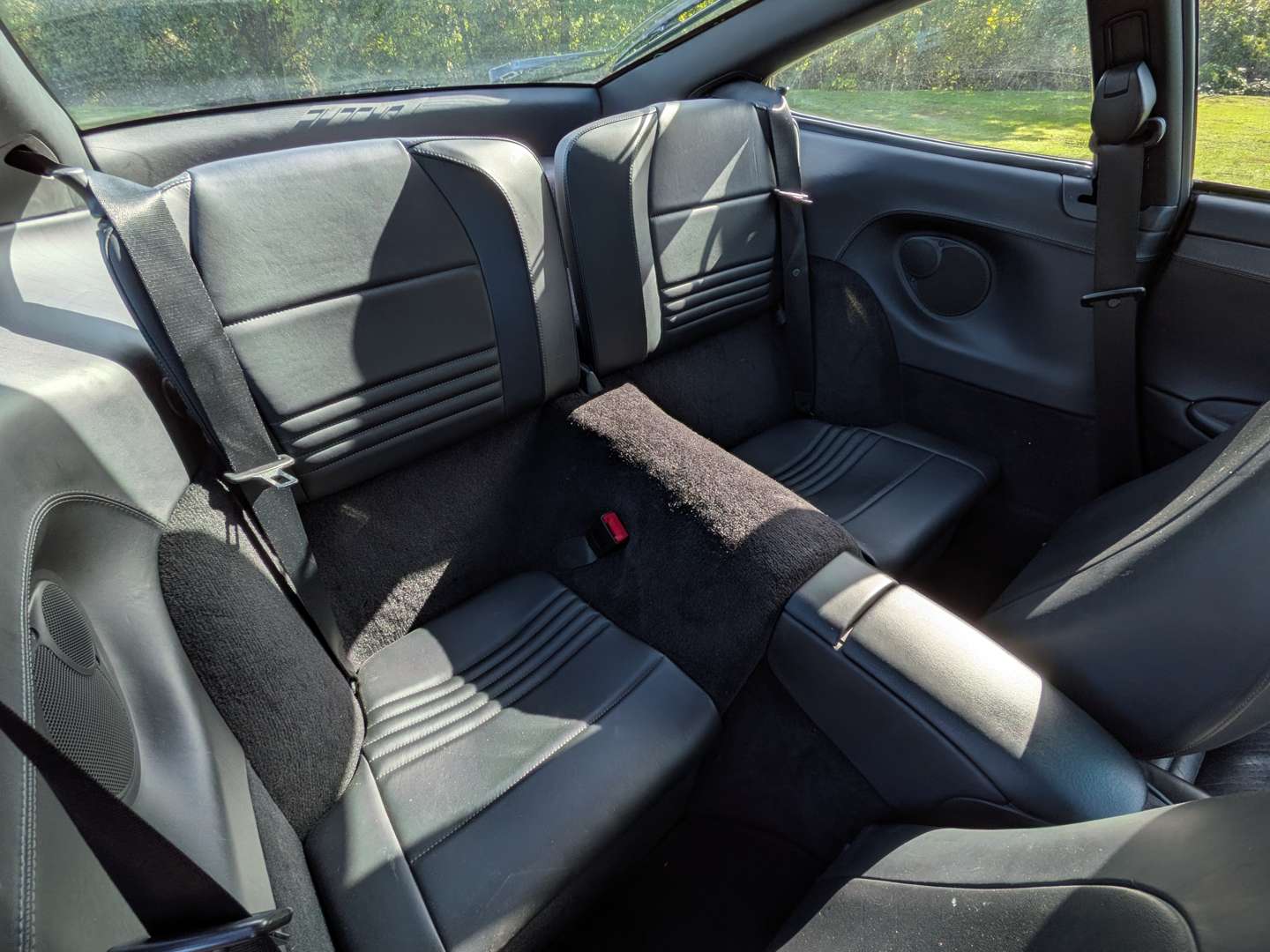 <p>2003 PORSCHE 911 996 CARRERA 2</p>