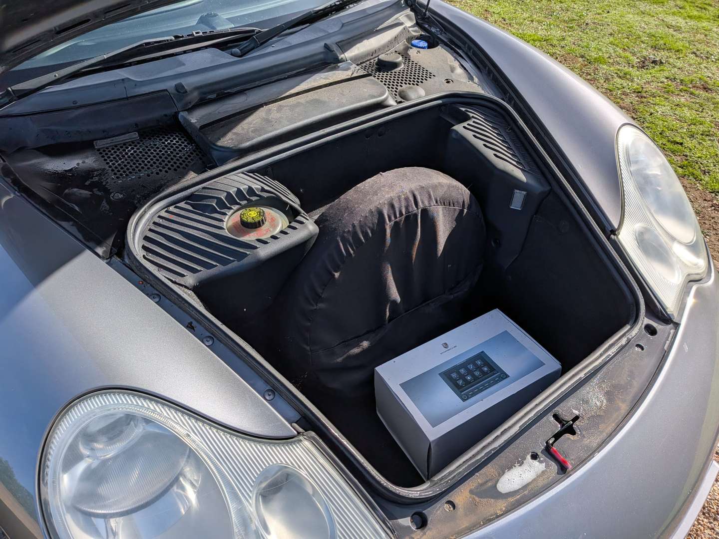 <p>2003 PORSCHE 911 996 CARRERA 2</p>