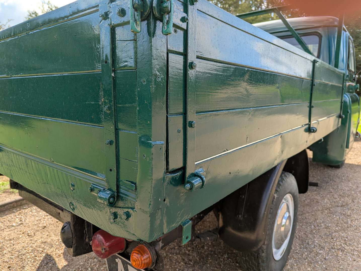 <p>1963 BEDFORD CA TRUCK</p>