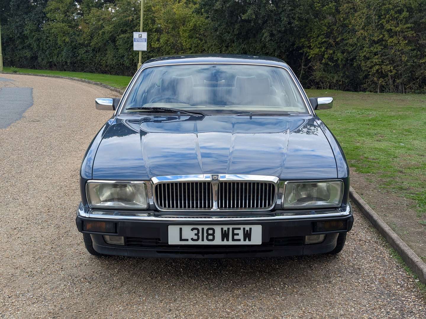 <p>1994 JAGUAR SOVEREIGN</p>