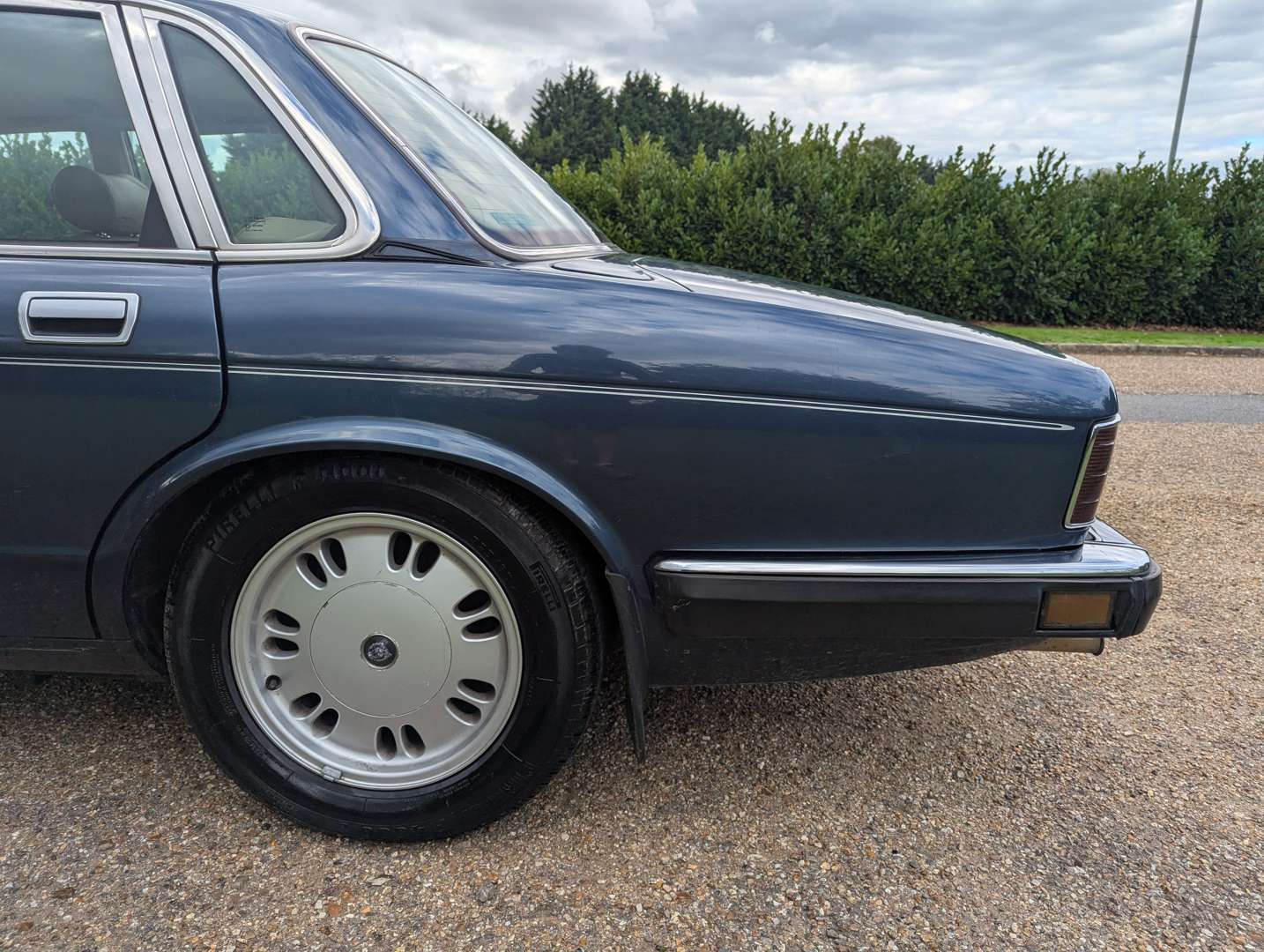 <p>1994 JAGUAR SOVEREIGN</p>