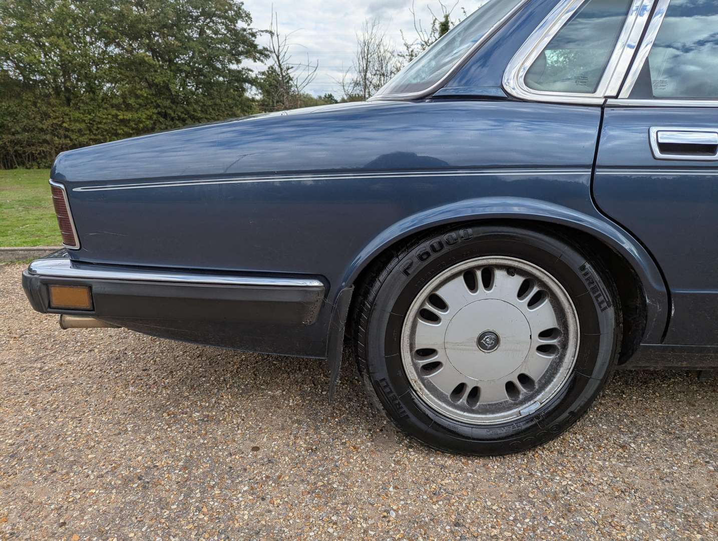<p>1994 JAGUAR SOVEREIGN</p>