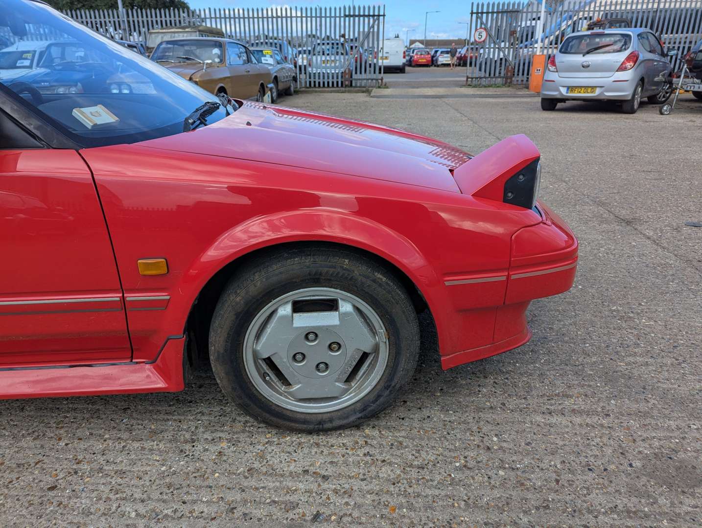 <p>1986 TOYOTA MR2 AW11</p>