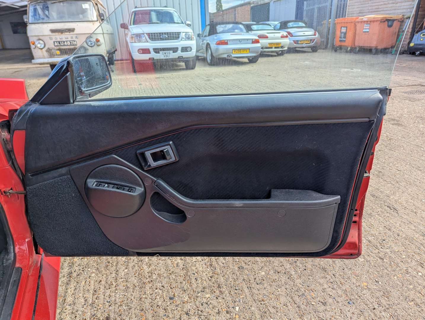 <p>1986 TOYOTA MR2 AW11</p>