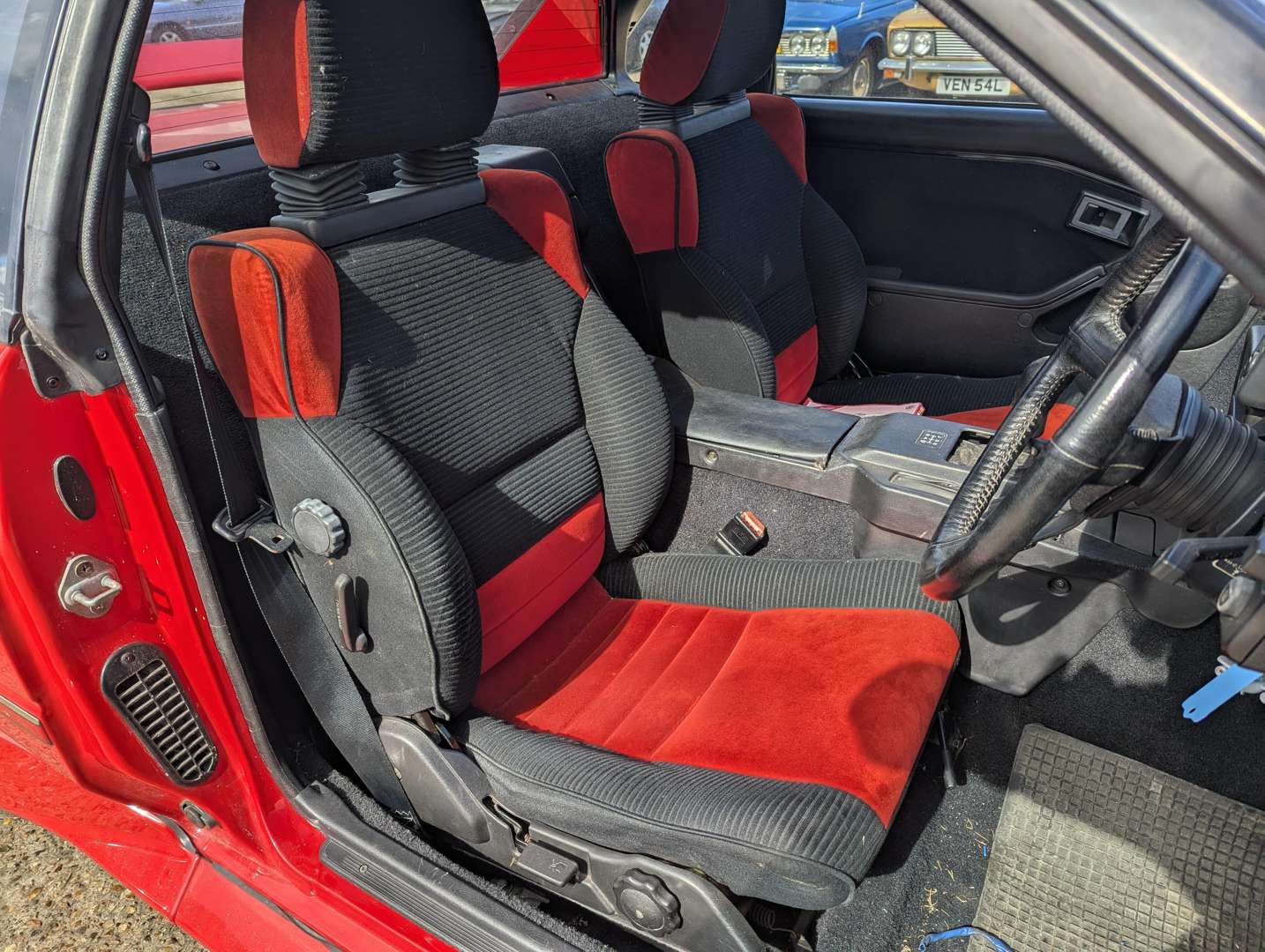 <p>1986 TOYOTA MR2 AW11</p>