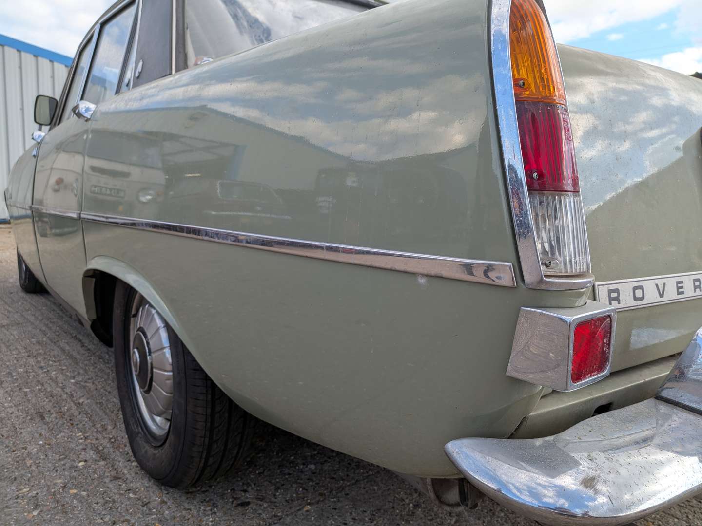 <p>1975 ROVER 2200TC</p>