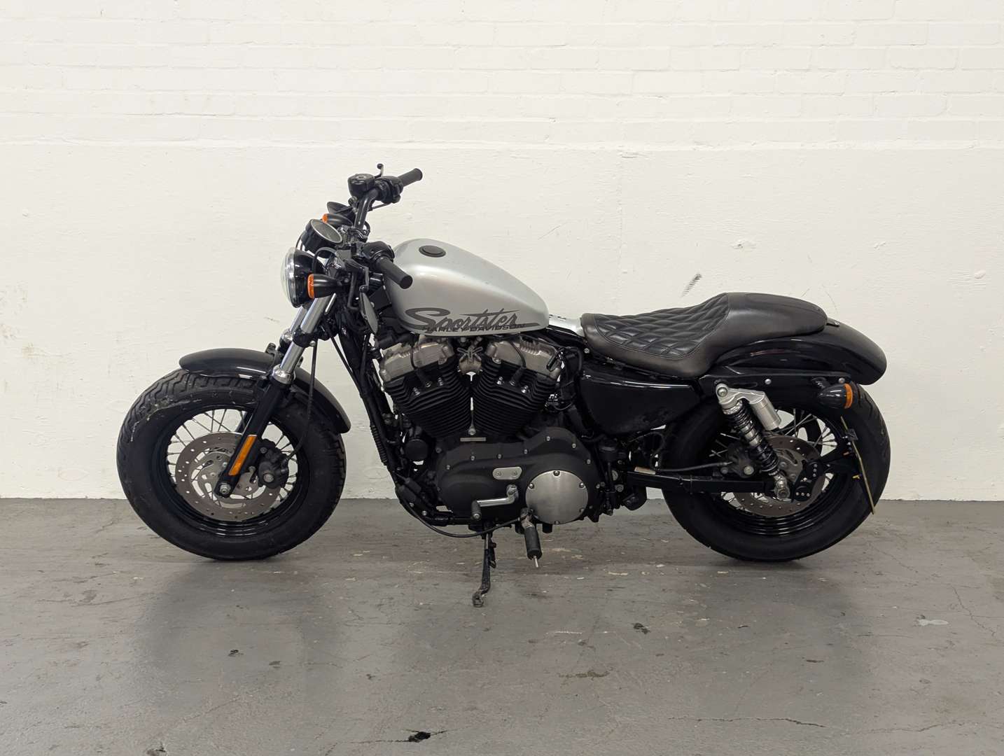 <p>2010 HARLEY DAVIDSON XL 1200 X FORTY EIGHT</p>