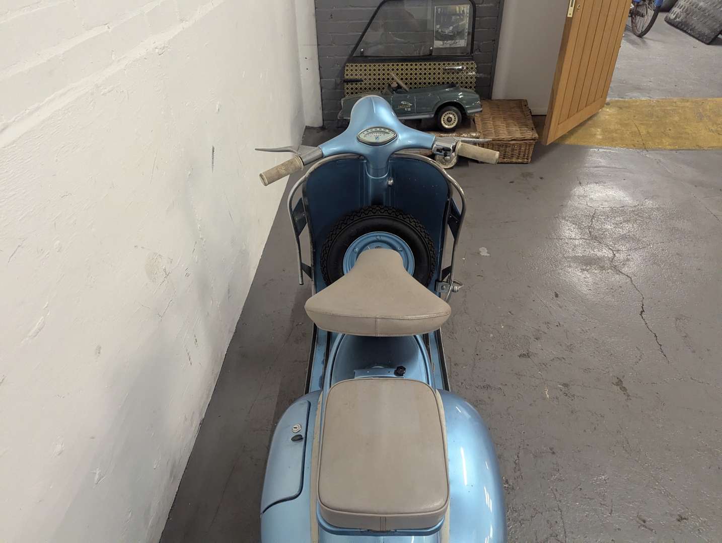 <p>1961 PIAGGIO VESPA VBB1T 150</p>