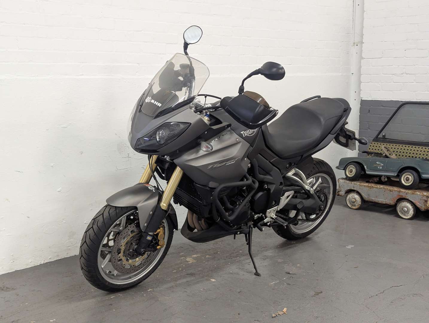 <p>2010 TRIUMPH TIGER 1050 ABS</p>