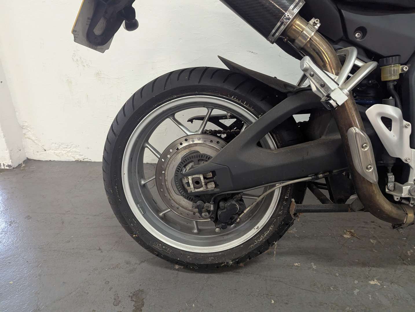 <p>2010 TRIUMPH TIGER 1050 ABS</p>