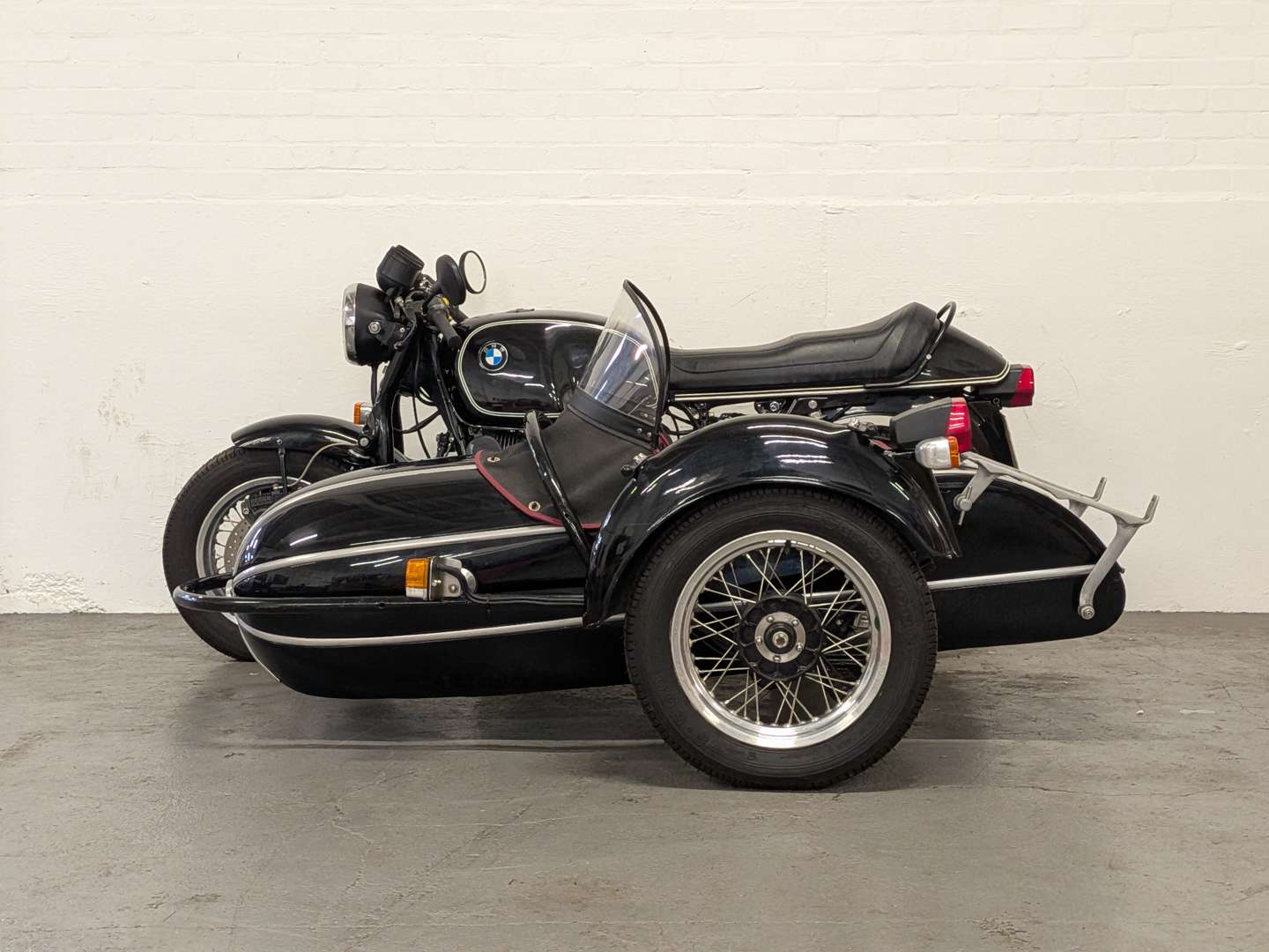 <p>1979 BMW RS1000 AND STEIB SIDECAR</p>