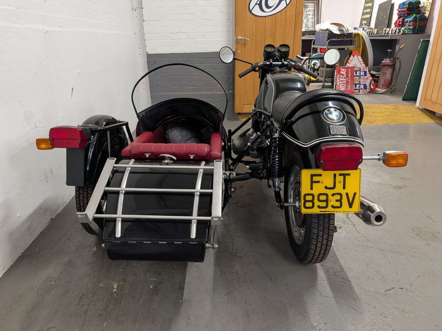 <p>1979 BMW RS1000 AND STEIB SIDECAR</p>