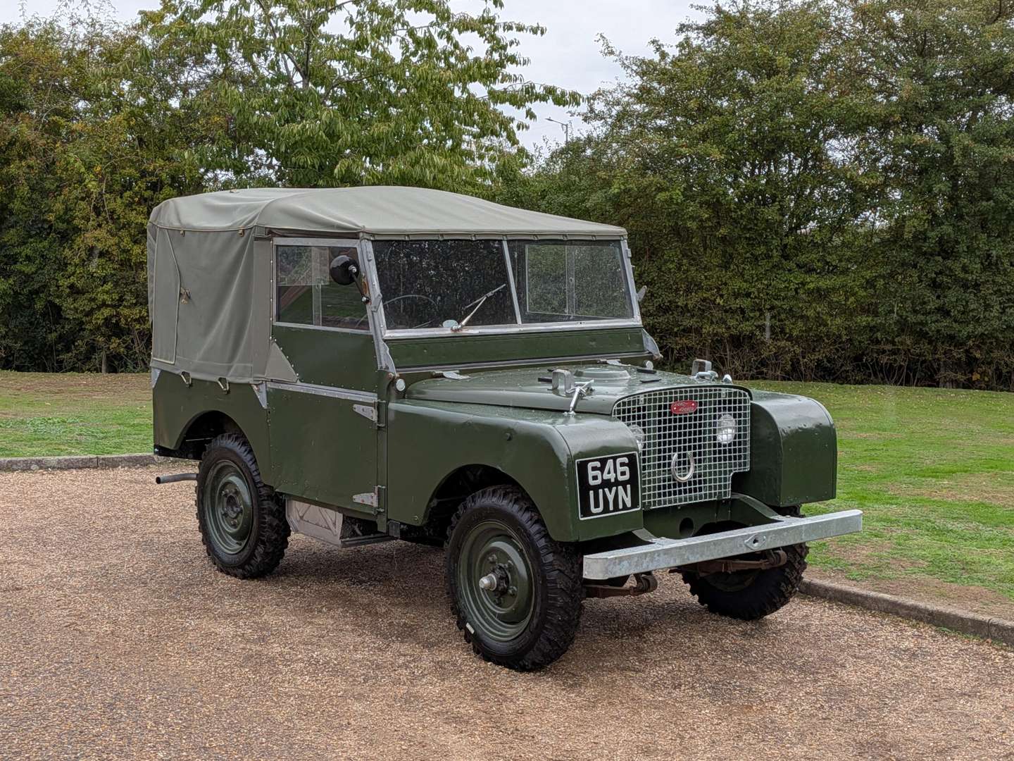 <p>1957 LAND ROVER SERIES 1 80"</p>