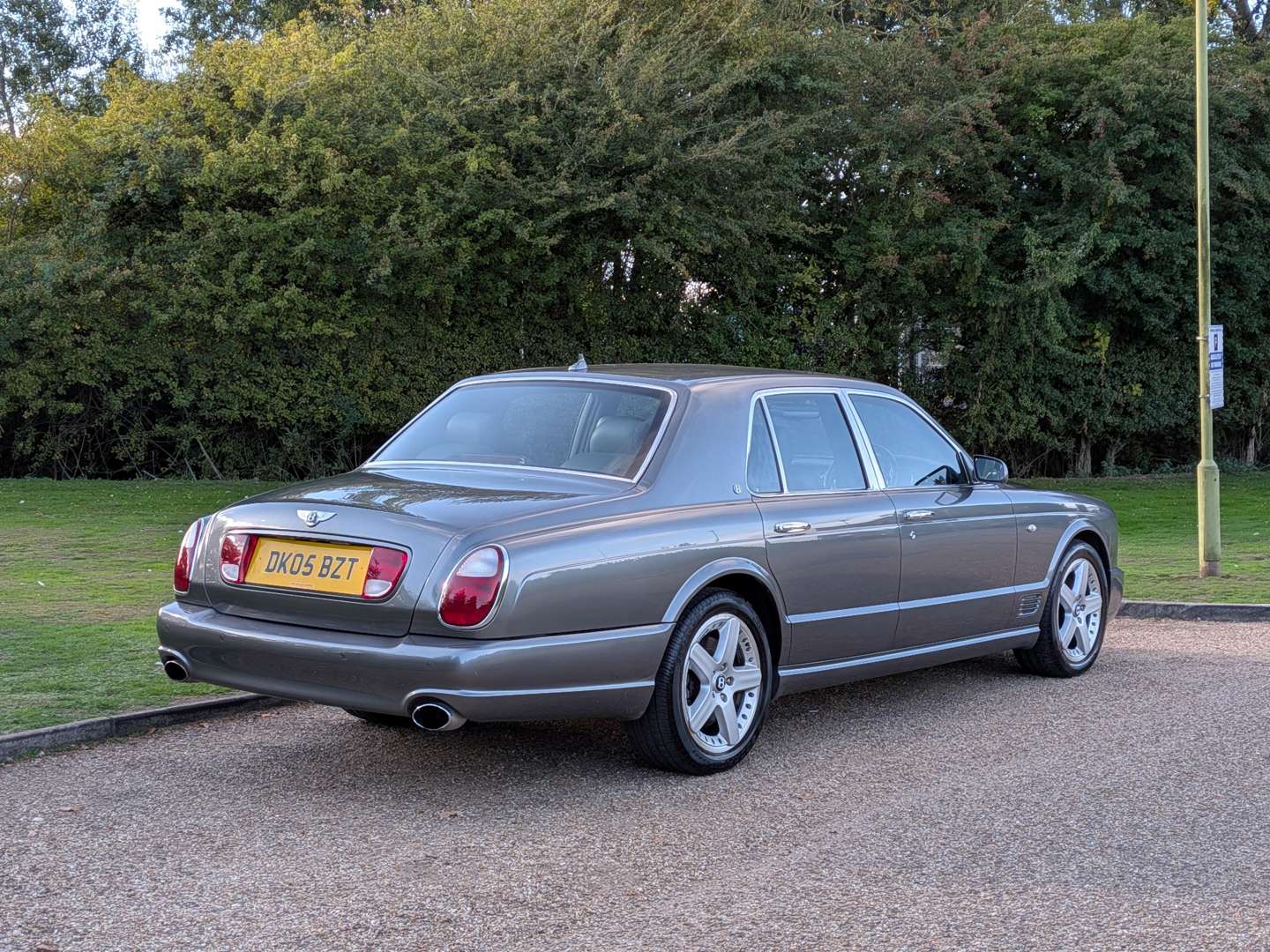 <p>2005 BENTLEY ARNAGE T</p>