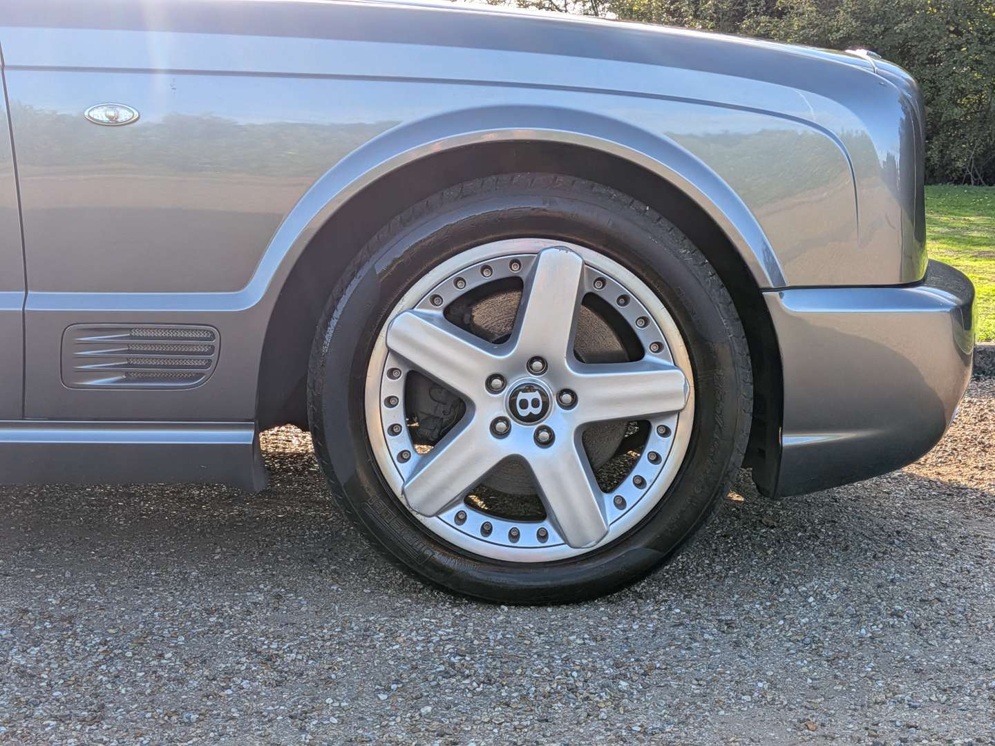 <p>2005 BENTLEY ARNAGE T</p>