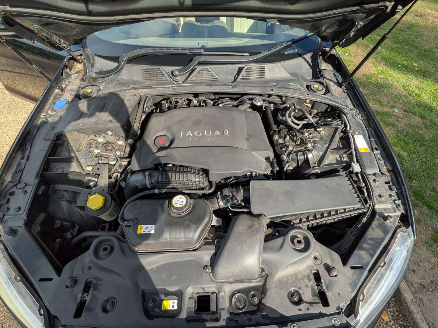 <p>2010 JAGUAR XJ PREMIUM LUXURY V6</p>
