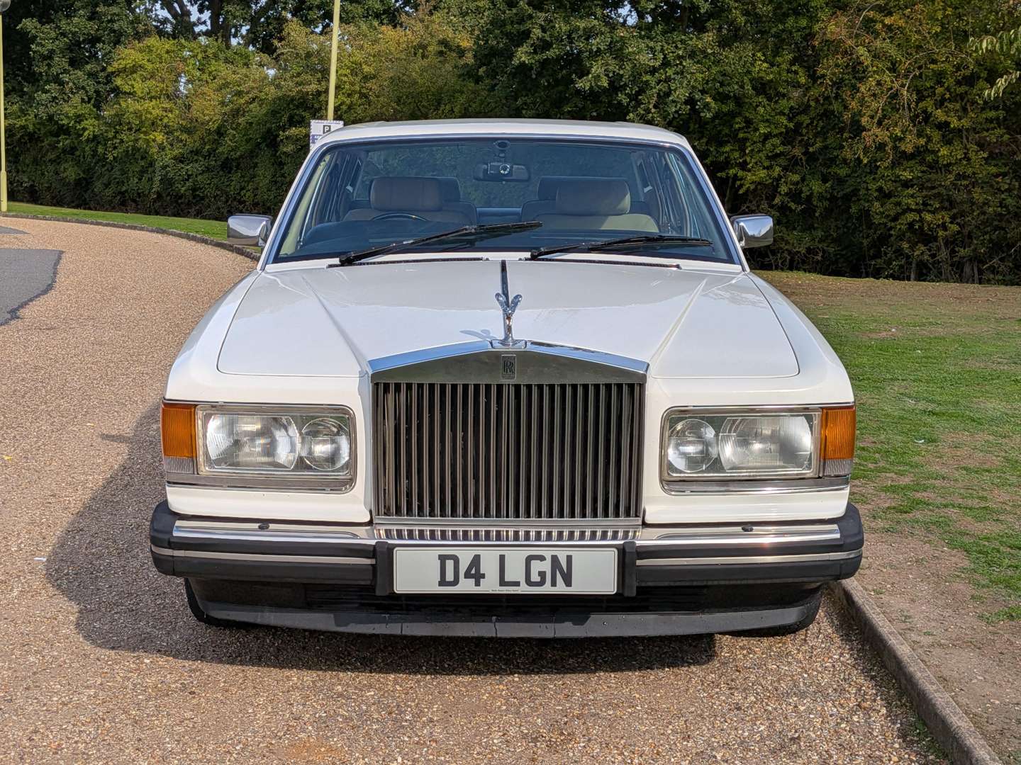 <p>1987 ROLLS ROYCE SILVER SPIRIT</p>