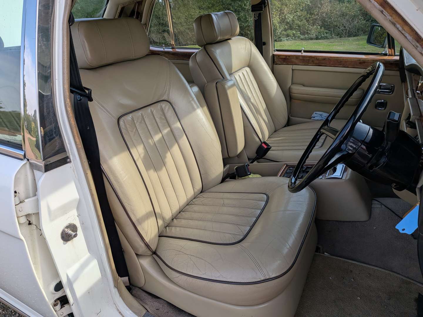<p>1987 ROLLS ROYCE SILVER SPIRIT</p>