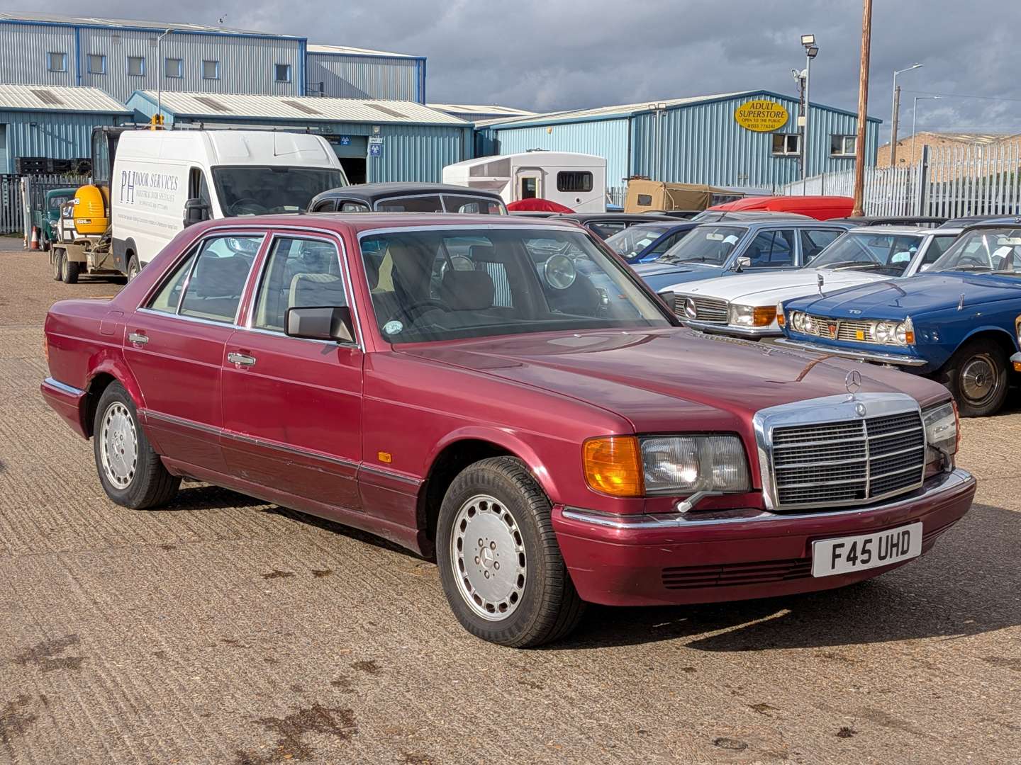 <p>1988 MERCEDES 300SE W126 AUTO</p>